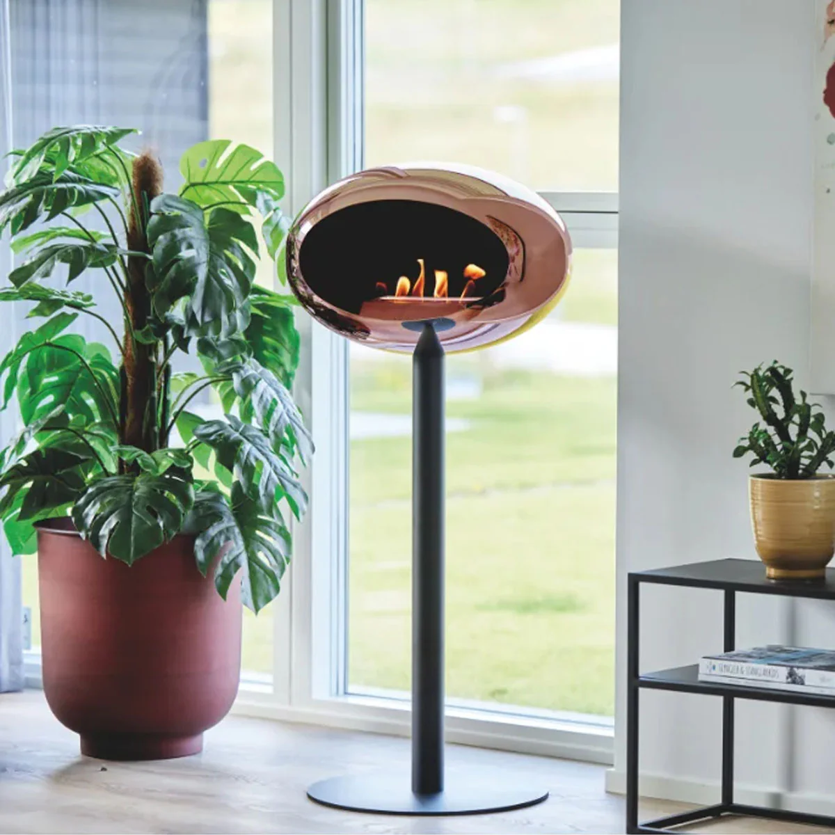 Le Feu Ground Steel High - Chromed Rose Gold - 60mm Pole Width - Image 17