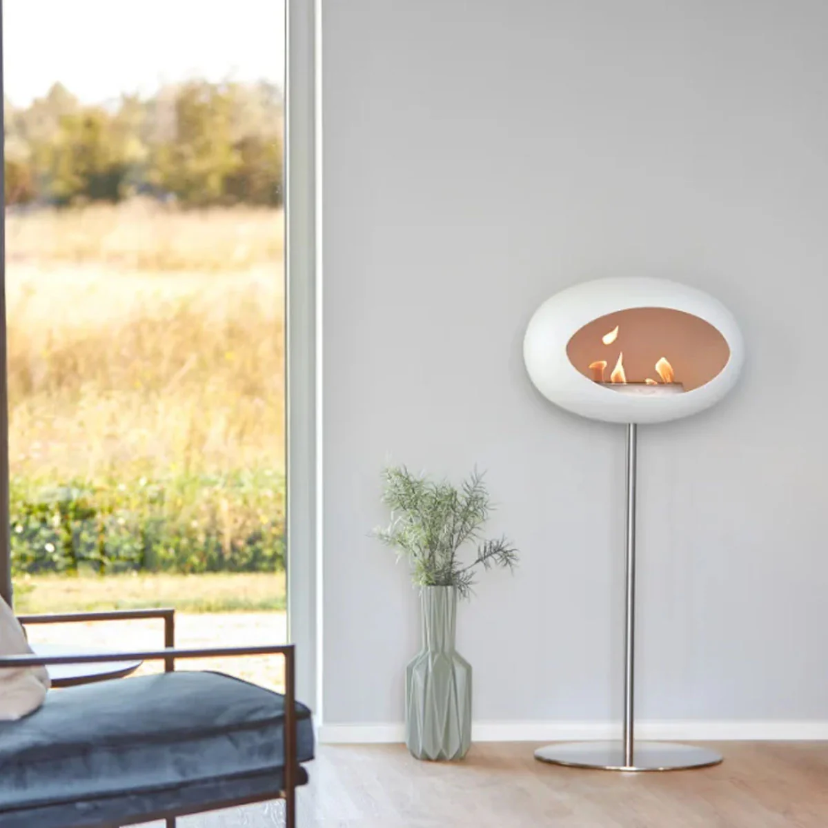 Le Feu Ground Steel High - White - 25mm Pole Width - Image 4