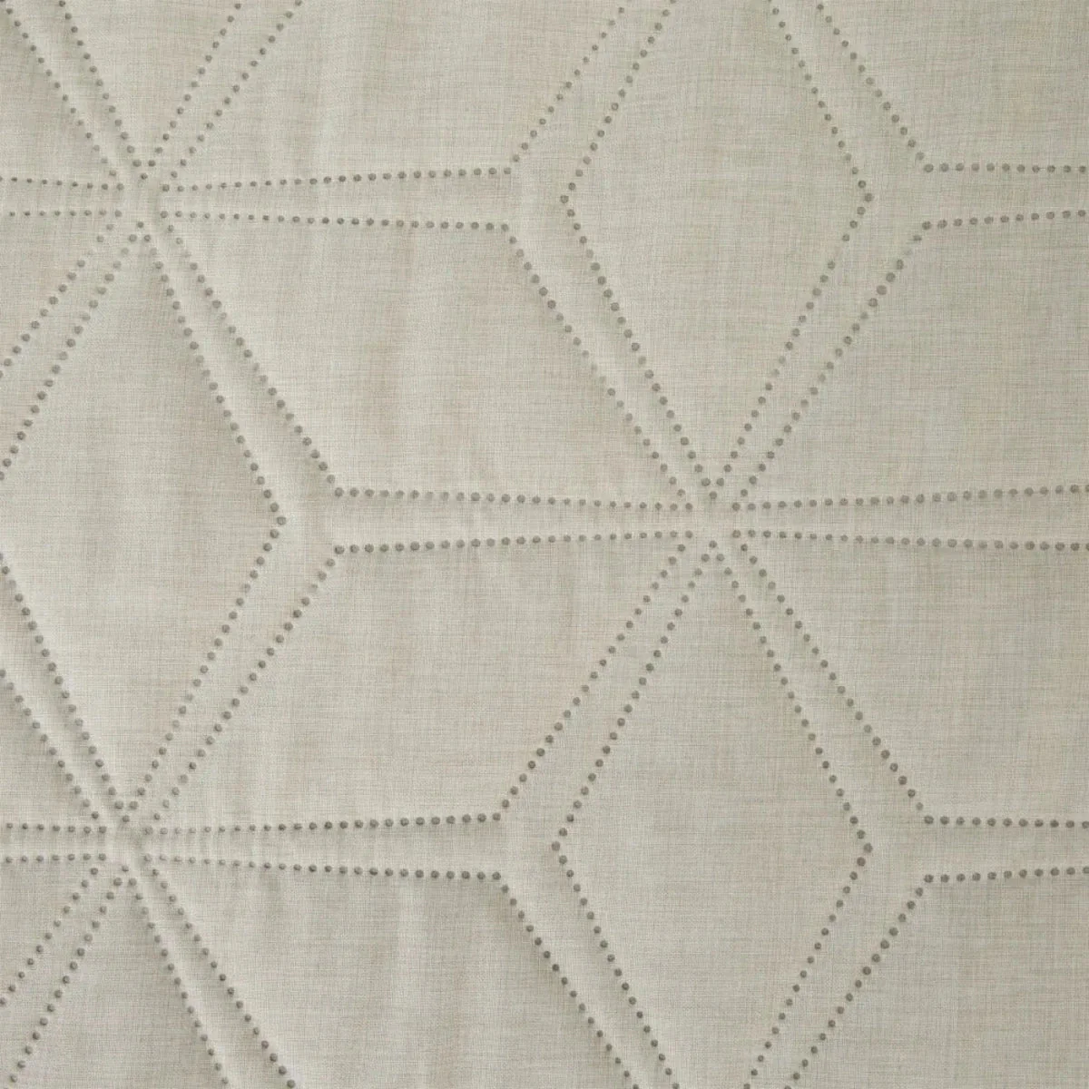 Malini Lombardi Cream Quilted Bedcover - Image 4