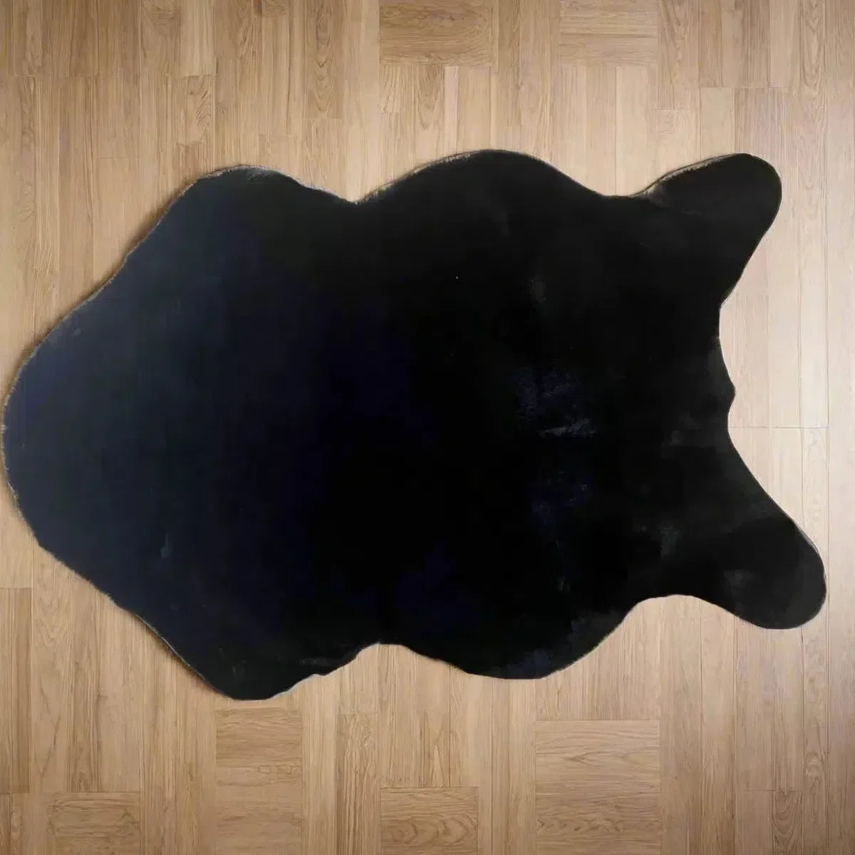 Malini Rapture Black Rug - Image 2