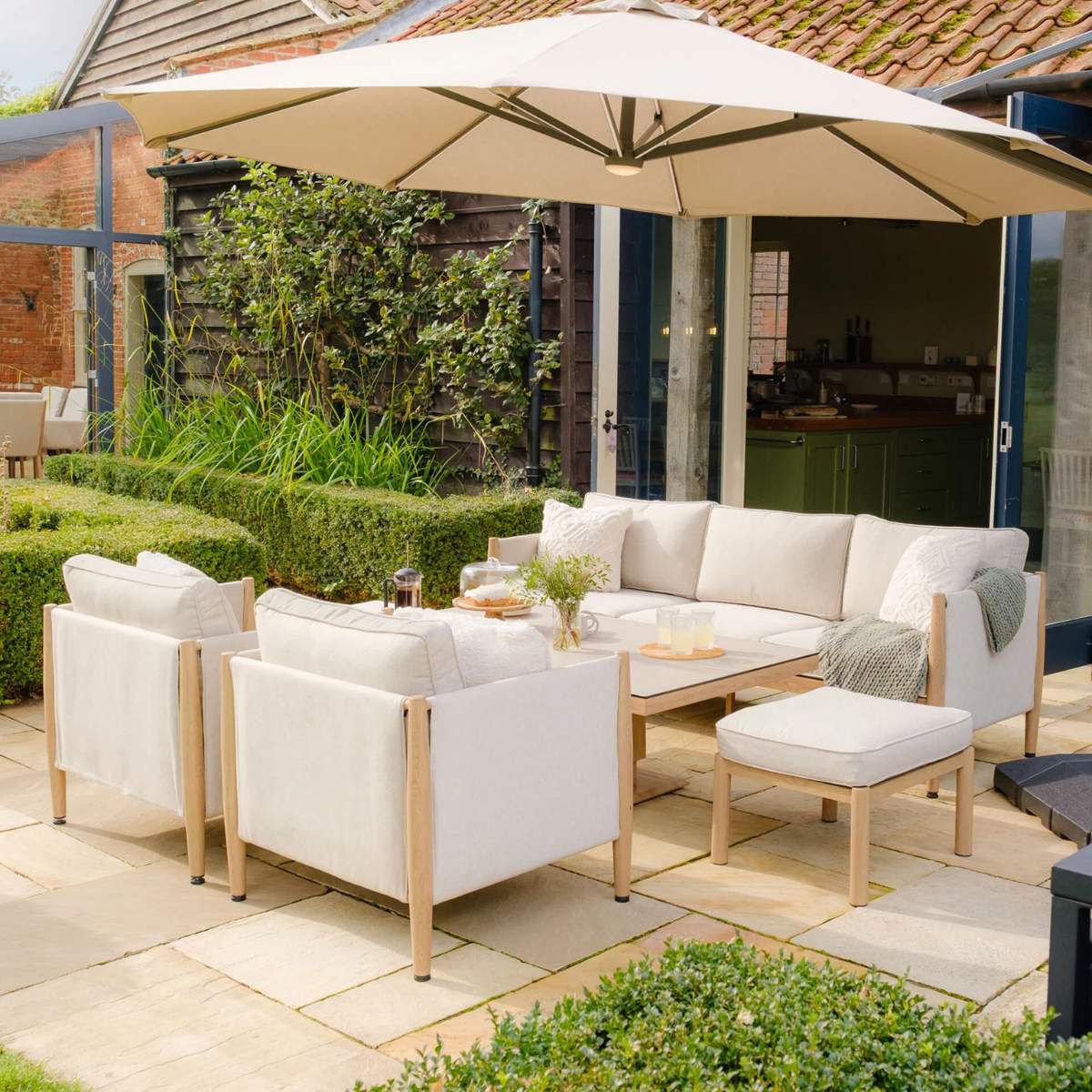 Maze Burford 3 Seat Aluminium Sofa Dining Set - Image 25