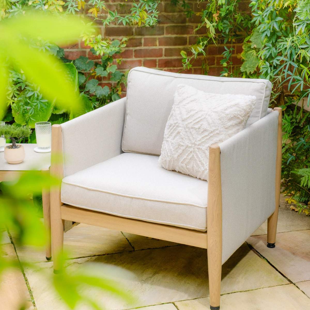 Maze Burford Aluminium Lounge Chair - Almond - Image 8