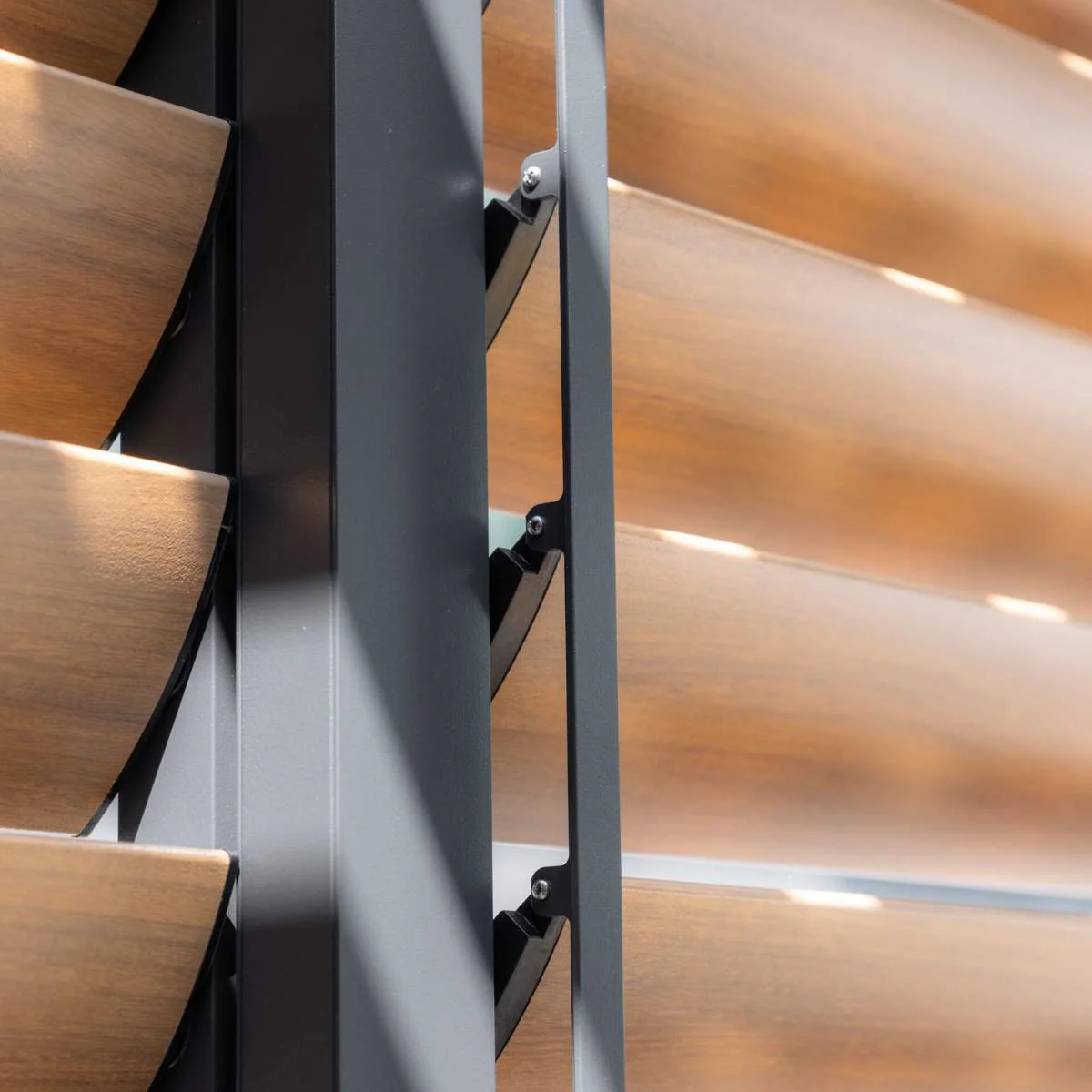 Maze - Como Pergola Sliding Panel Door - Image 26