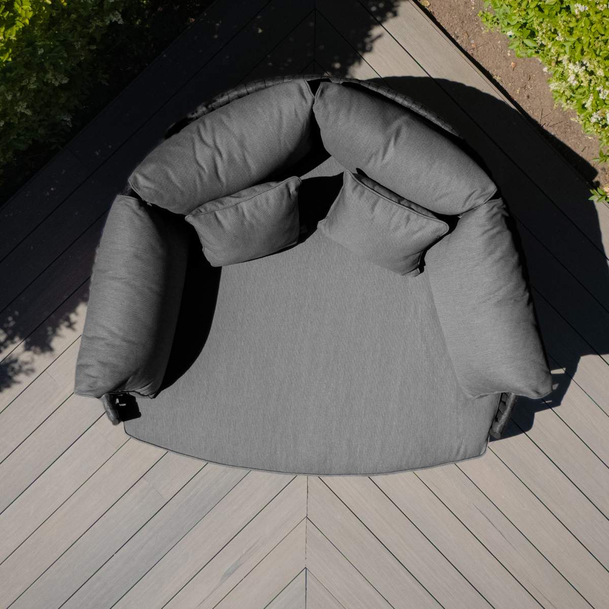 Maze Milan Rope Weave Daybed - Image 23