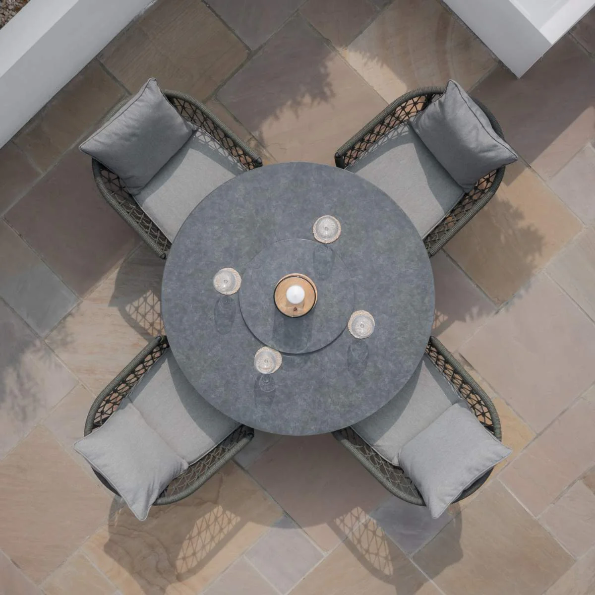 Maze Monaco Rope Weave 4 Seat Round Dining Set - Image 17