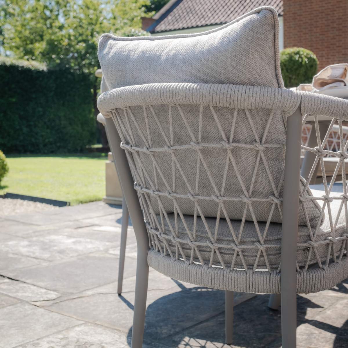 Maze Monaco Rope Weave 6 Seat Oval Dining Set - Image 7