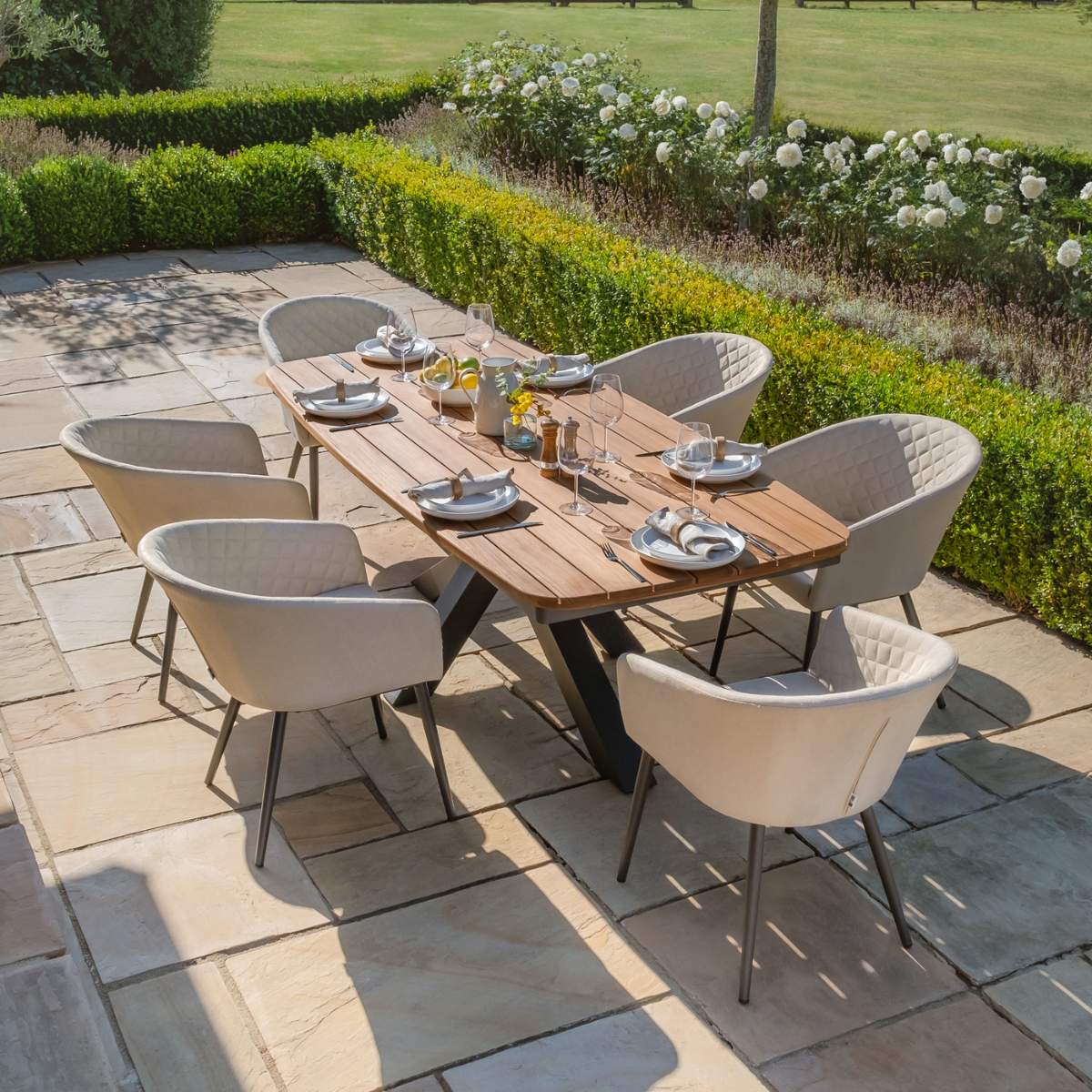 Maze - Jakarta Teak 6-8 Seat Oval Dining Table - Image 5