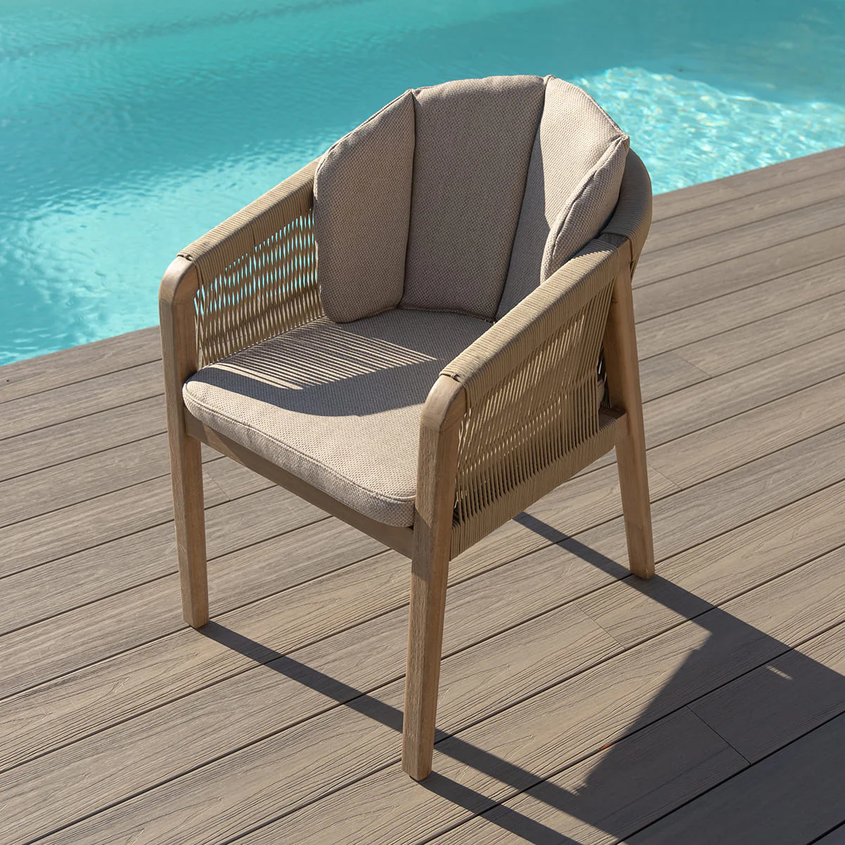 Maze - Martinique 4 Seat Round Dining Set - Light Brown - Image 11