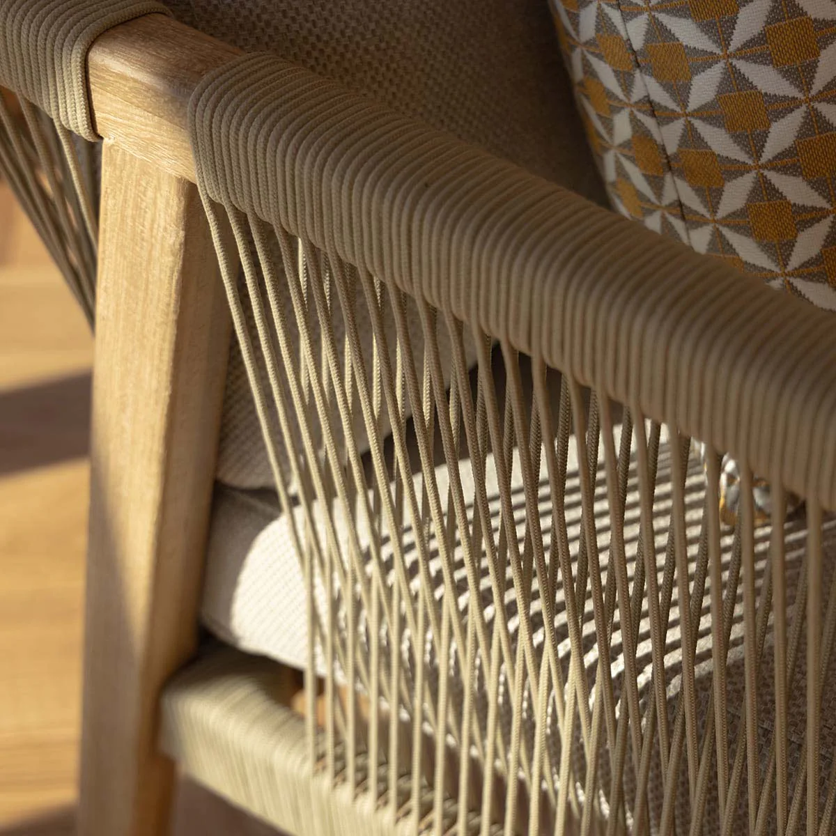 Maze - Natural Martinique Lounge Chair - Image 7