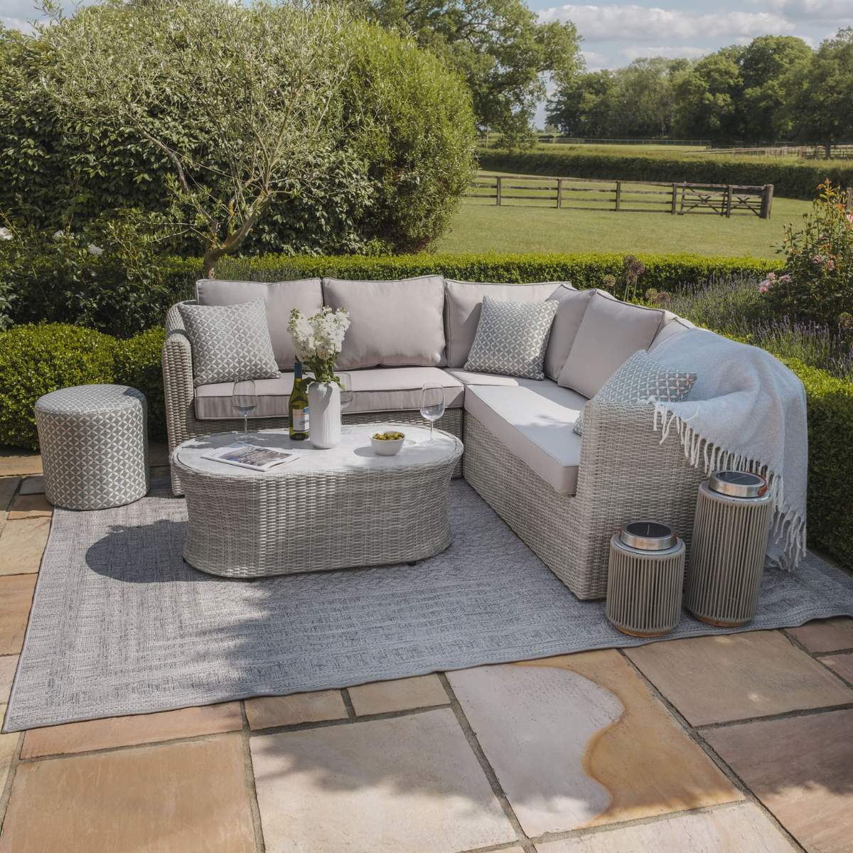 Maze Oxford Small Rattan Corner Sofa Set - Ceramic Glass - Image 3