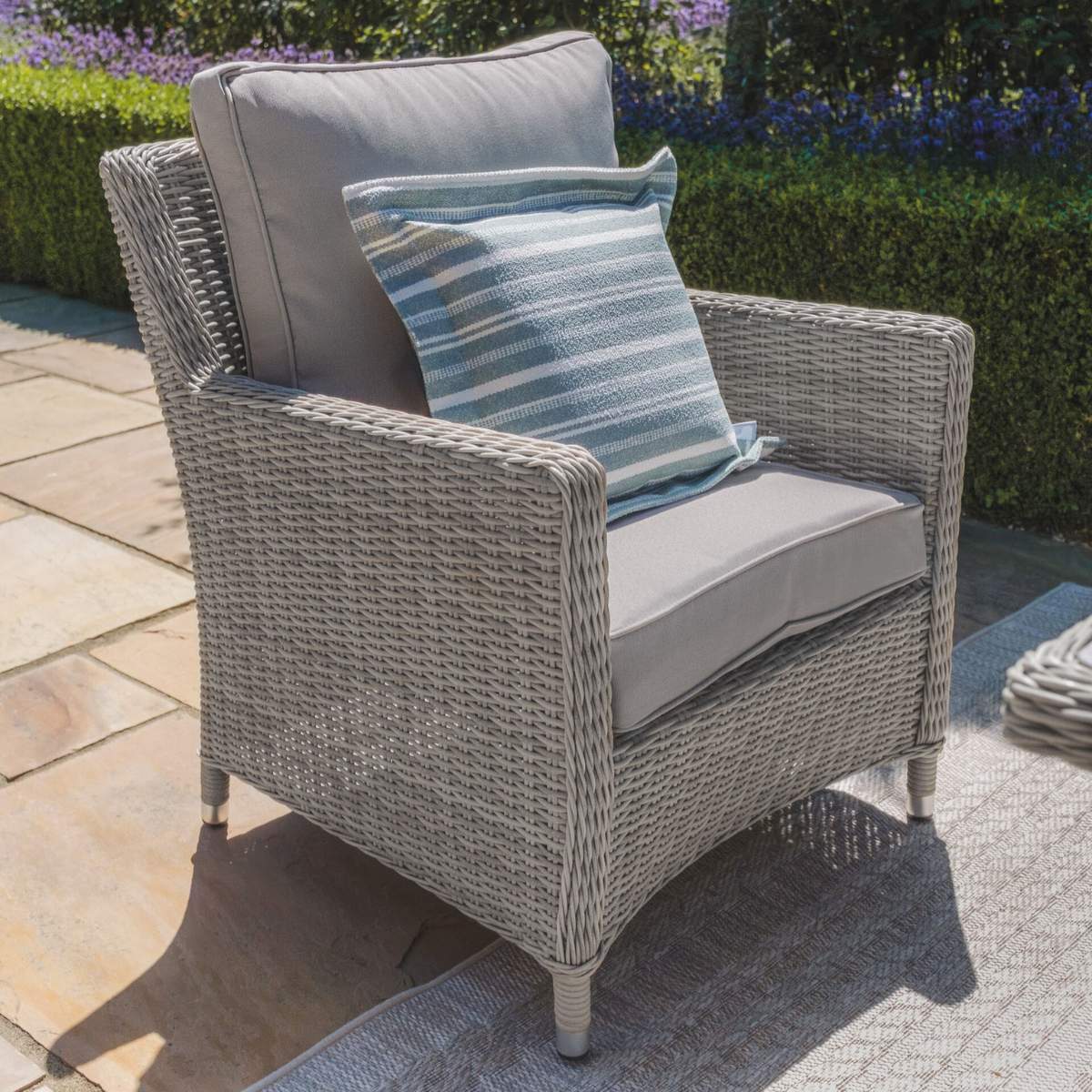 Maze Oxford Sofa Rattan Dining Set - Image 7