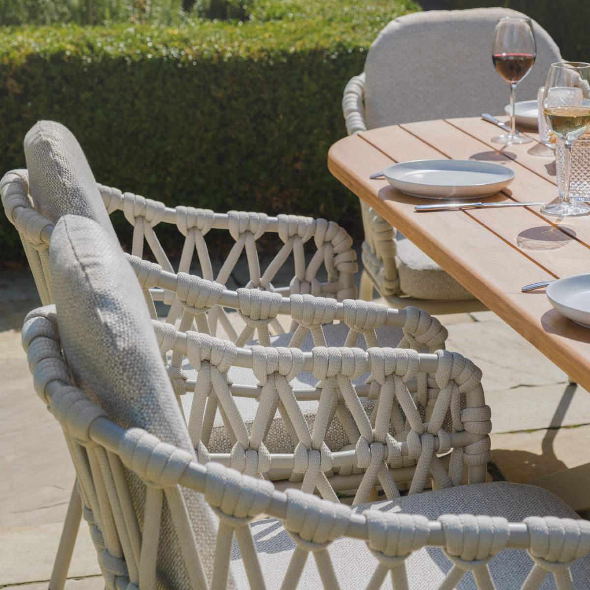 Maze Sicily Open Rope Weave 6 Seat Rectangular Dining Set - Latte - Image 10