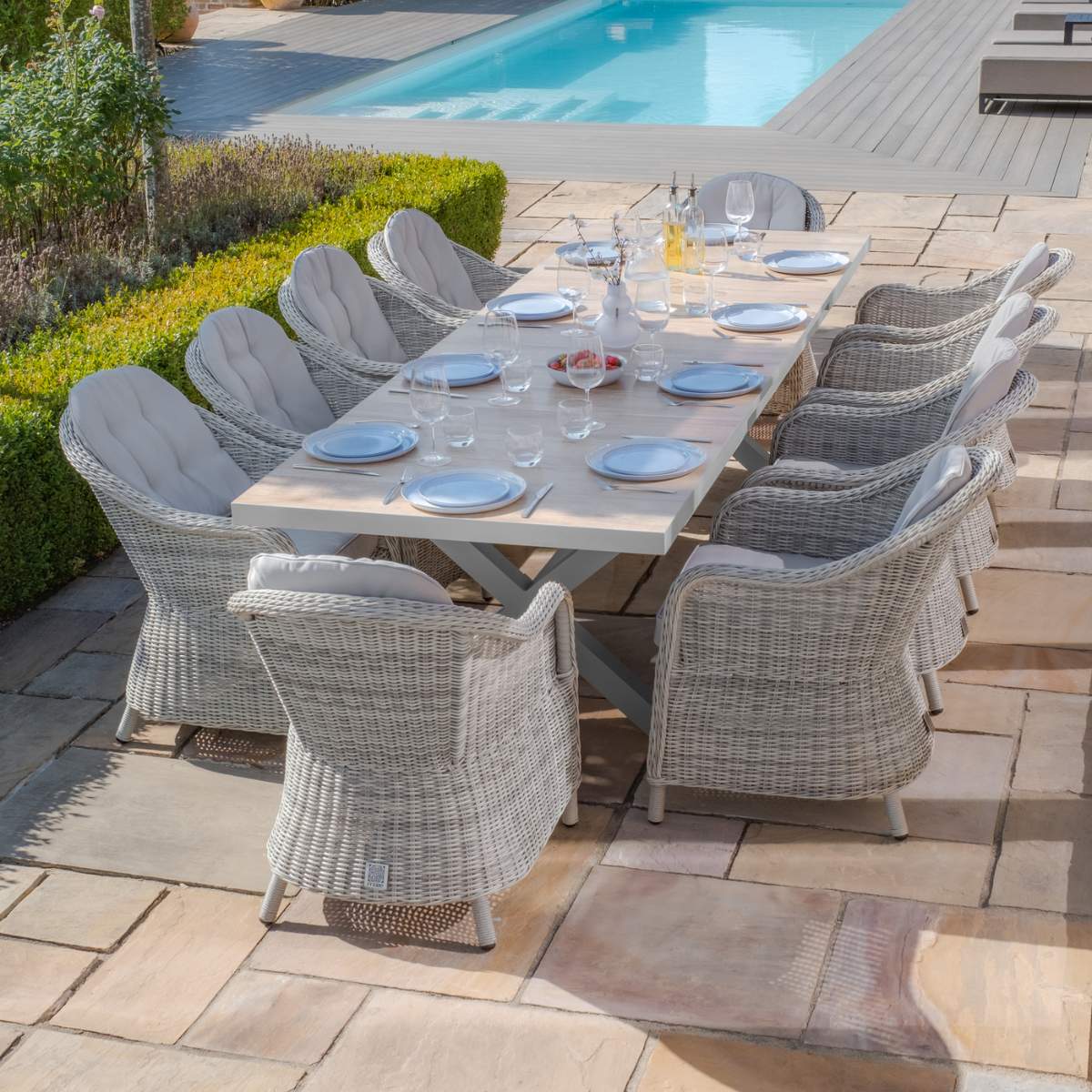 Maze - Vienna 6 - 10 Seat Extending Rectangular Dining Table - Image 10