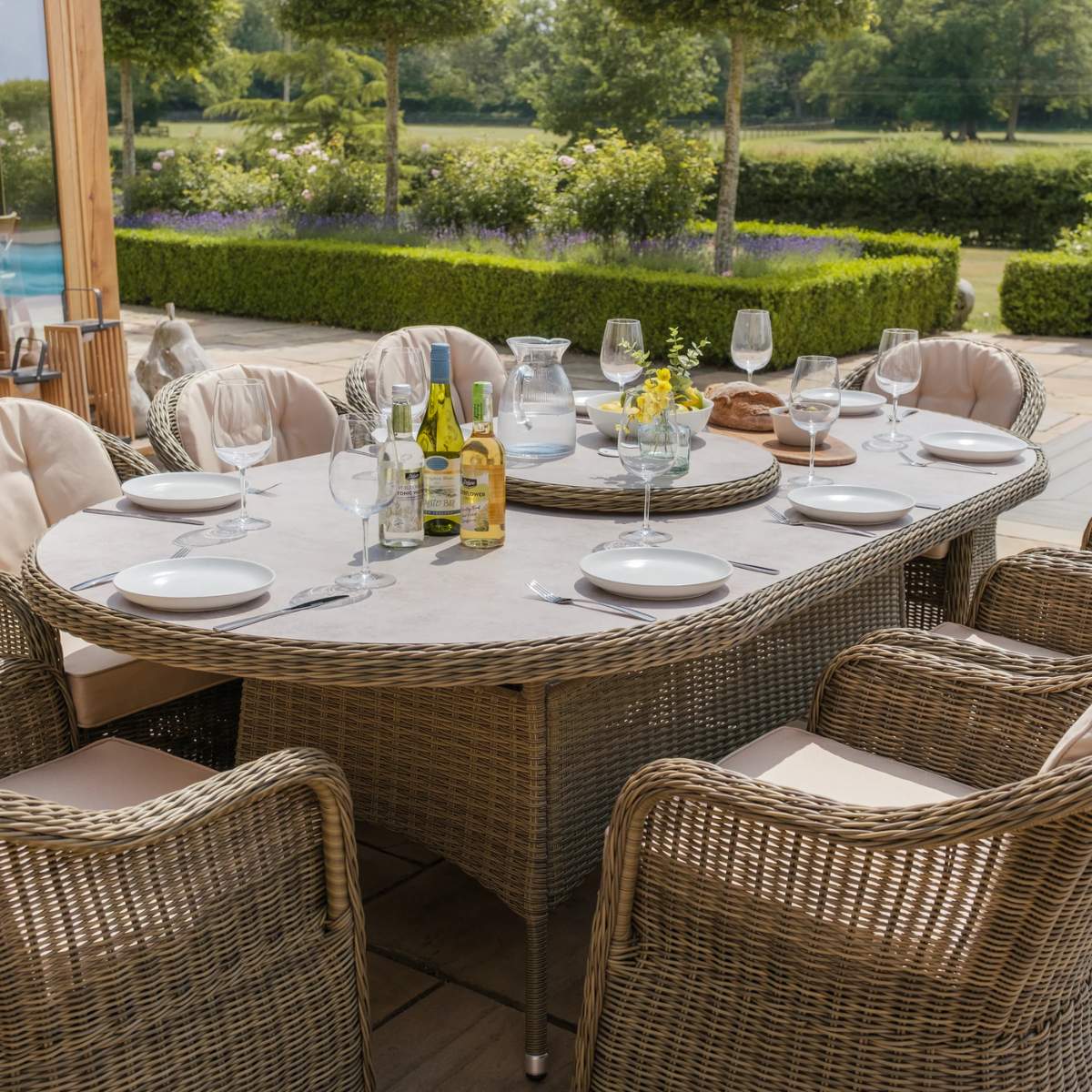 Maze Winchester 8 Seat Oval Dining Set - Image 7