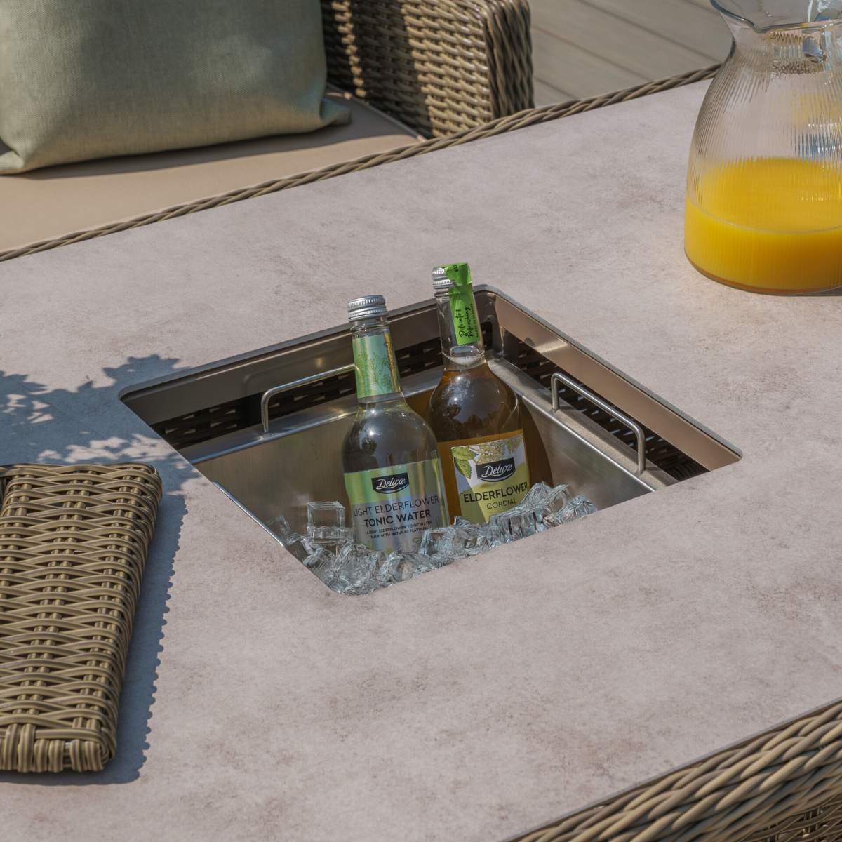 Maze Winchester Deluxe Large Rattan Corner Dining Set - Image 11