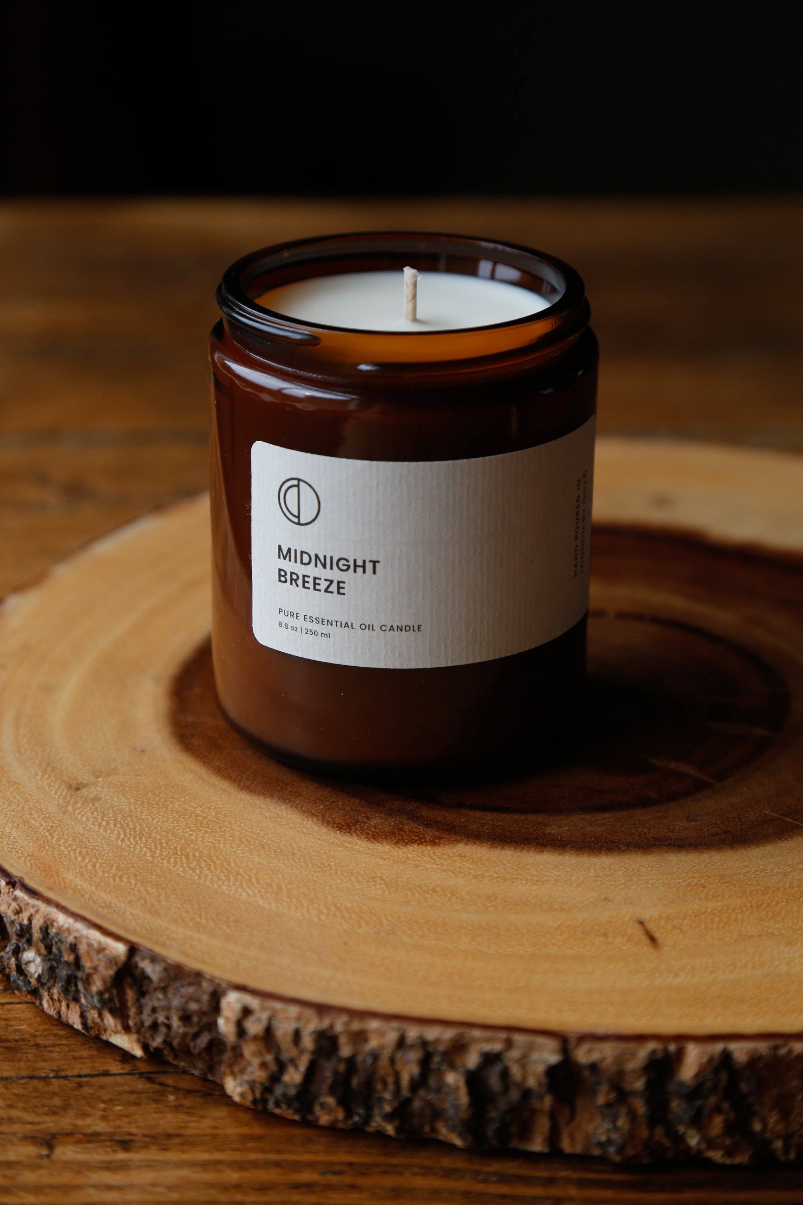 Octō Midnight Breeze candle (Rose Geranium + Vetiver + Patchouli) - Image 4