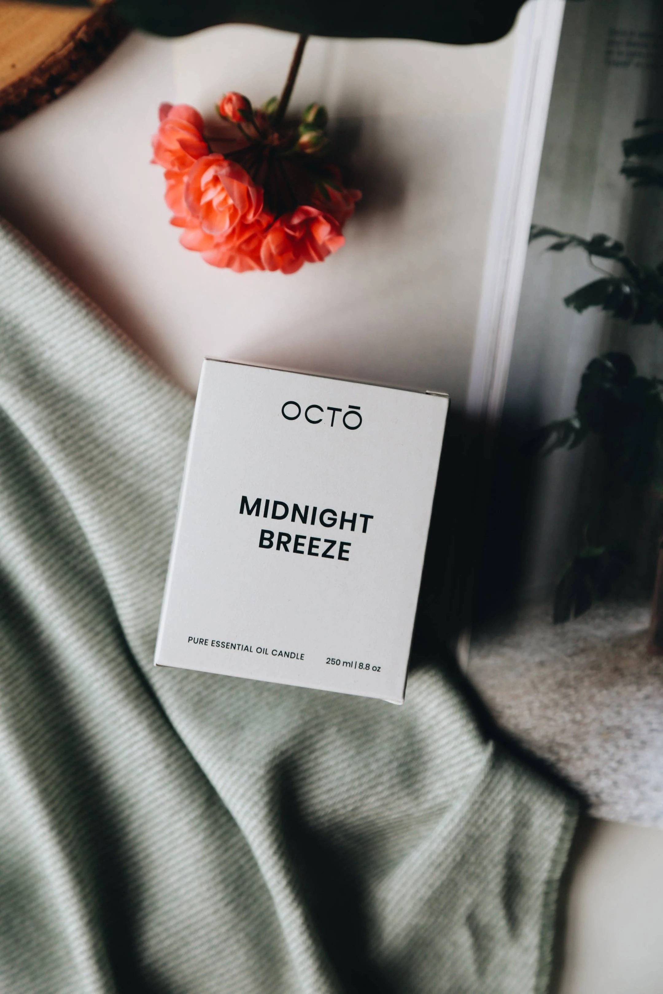 Octō Midnight Breeze candle (Rose Geranium + Vetiver + Patchouli) - Image 6
