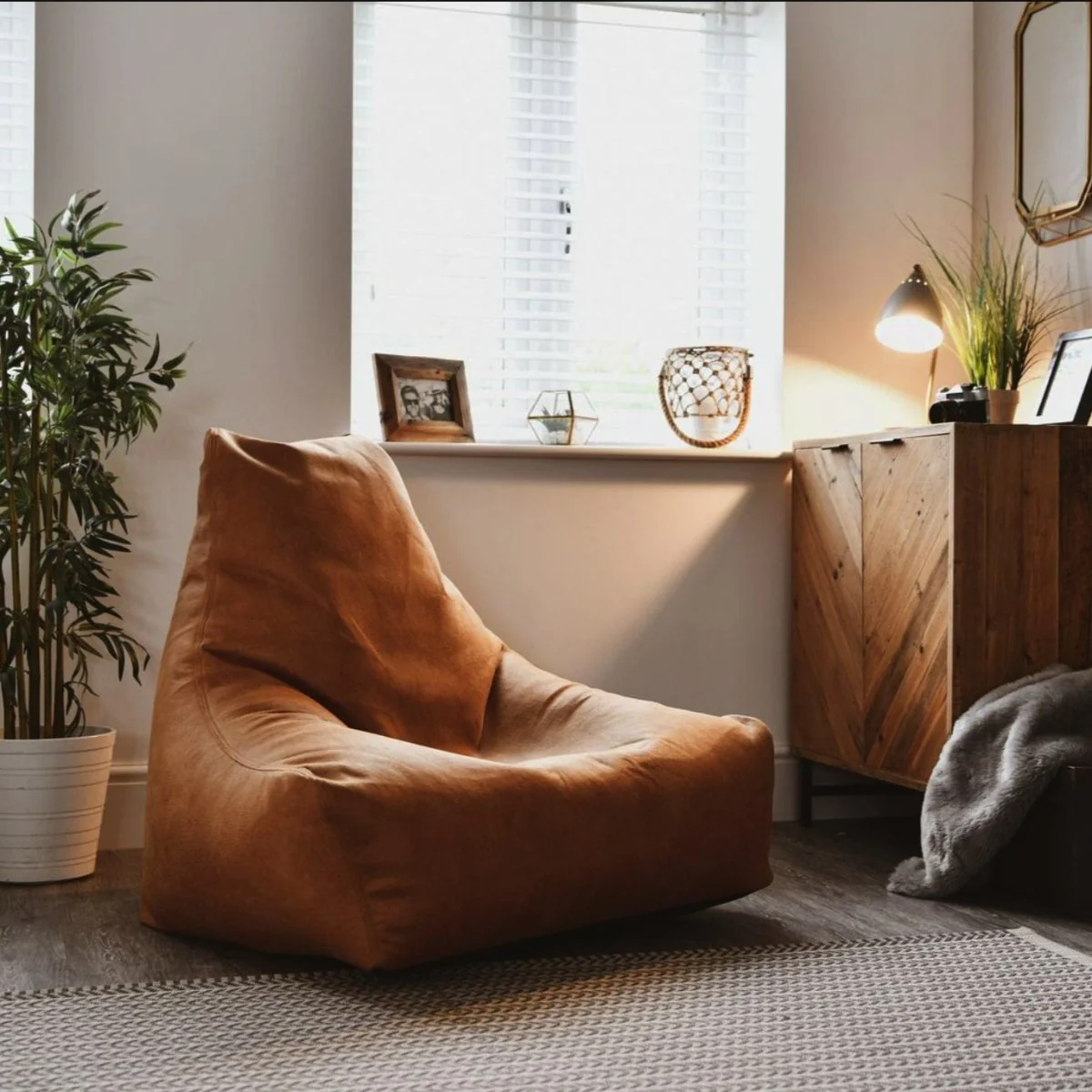 Extreme Lounging Mighty B-Bag Faux Leather Luxury Indoor Chair - Image 7