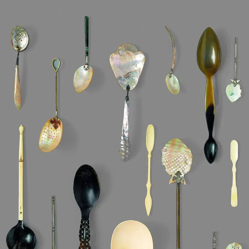 NLXL Spoons Small Obsession Wallpaper - Image 2