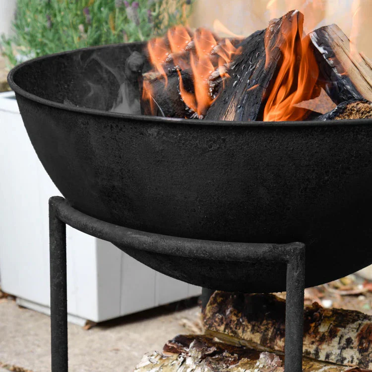 Ivyline Outdoor XL Cast Iron Fire Pit - Image 7