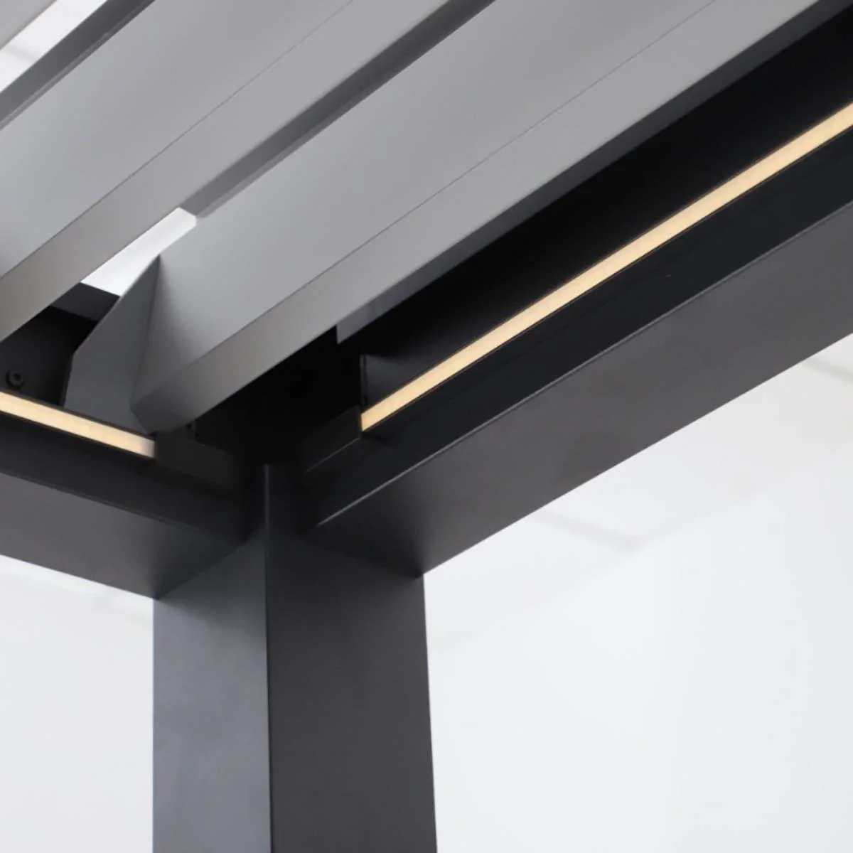 Pacific Lifestyle Abierto Full Electric 3m x 4m inc LED complete with 2 x 3m Fixed Louvre Panels & 1 x 4m Manual Blind - Image 10