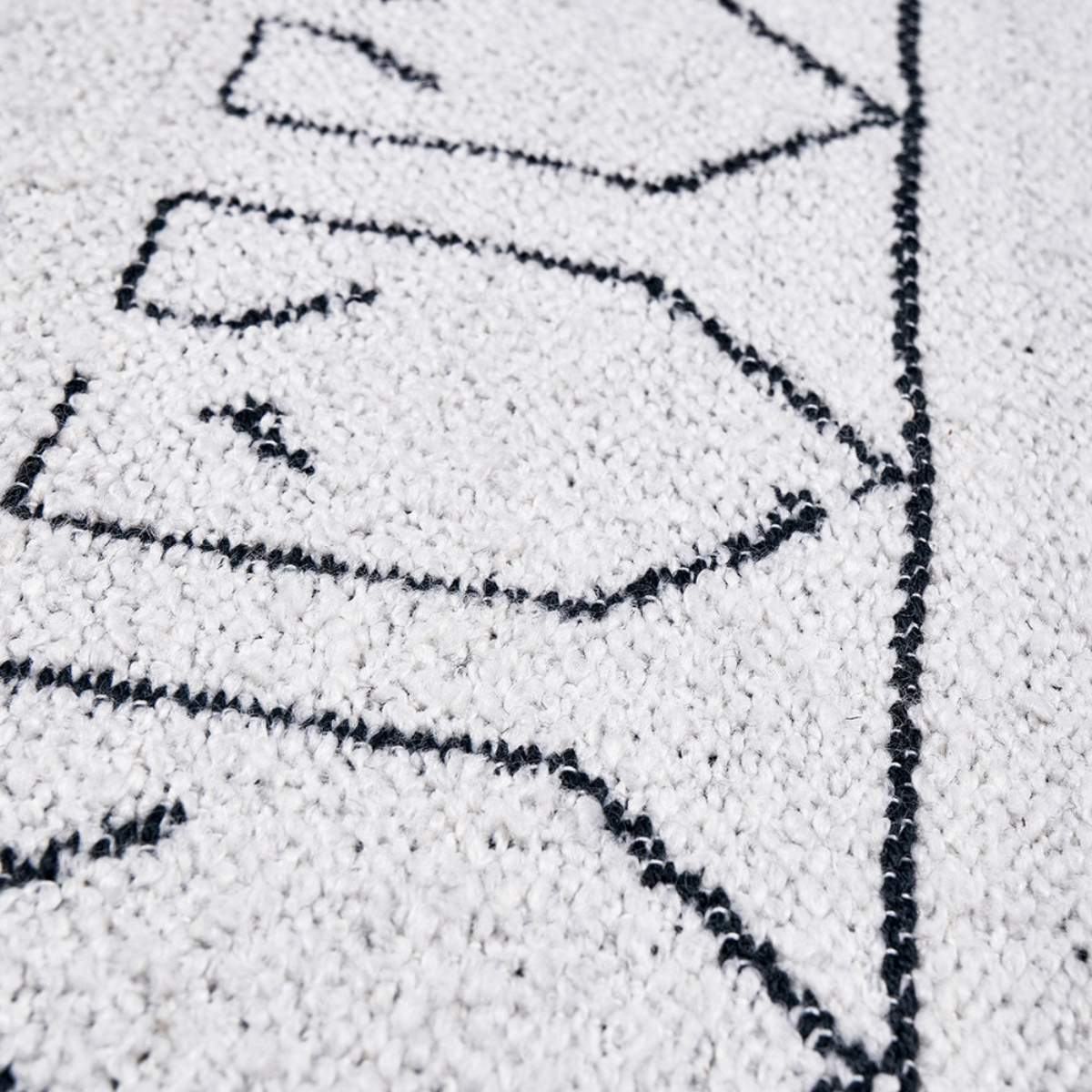 Pacific Lifestyle Indoor Outdoor White and Black Greek Key Design Rug Large - Image 5