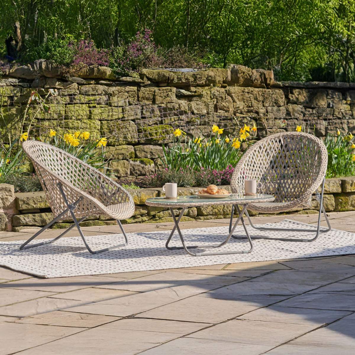 Pacific Lifestyle Tobs Outdoor Grey Foldable Loungers Set with Oval Table - Image 19