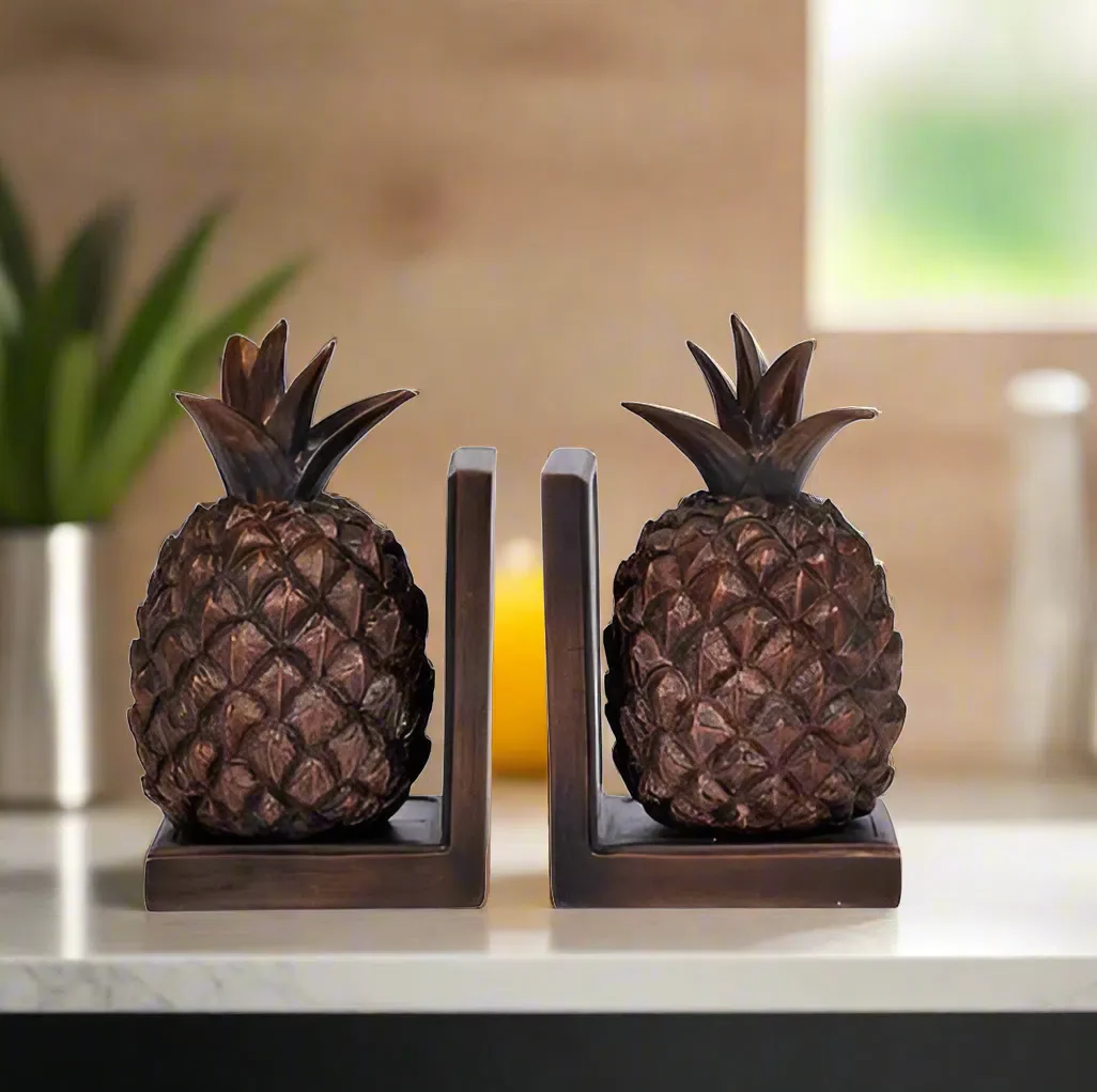 Mindy Brownes Pineapple Bookends - Image 2