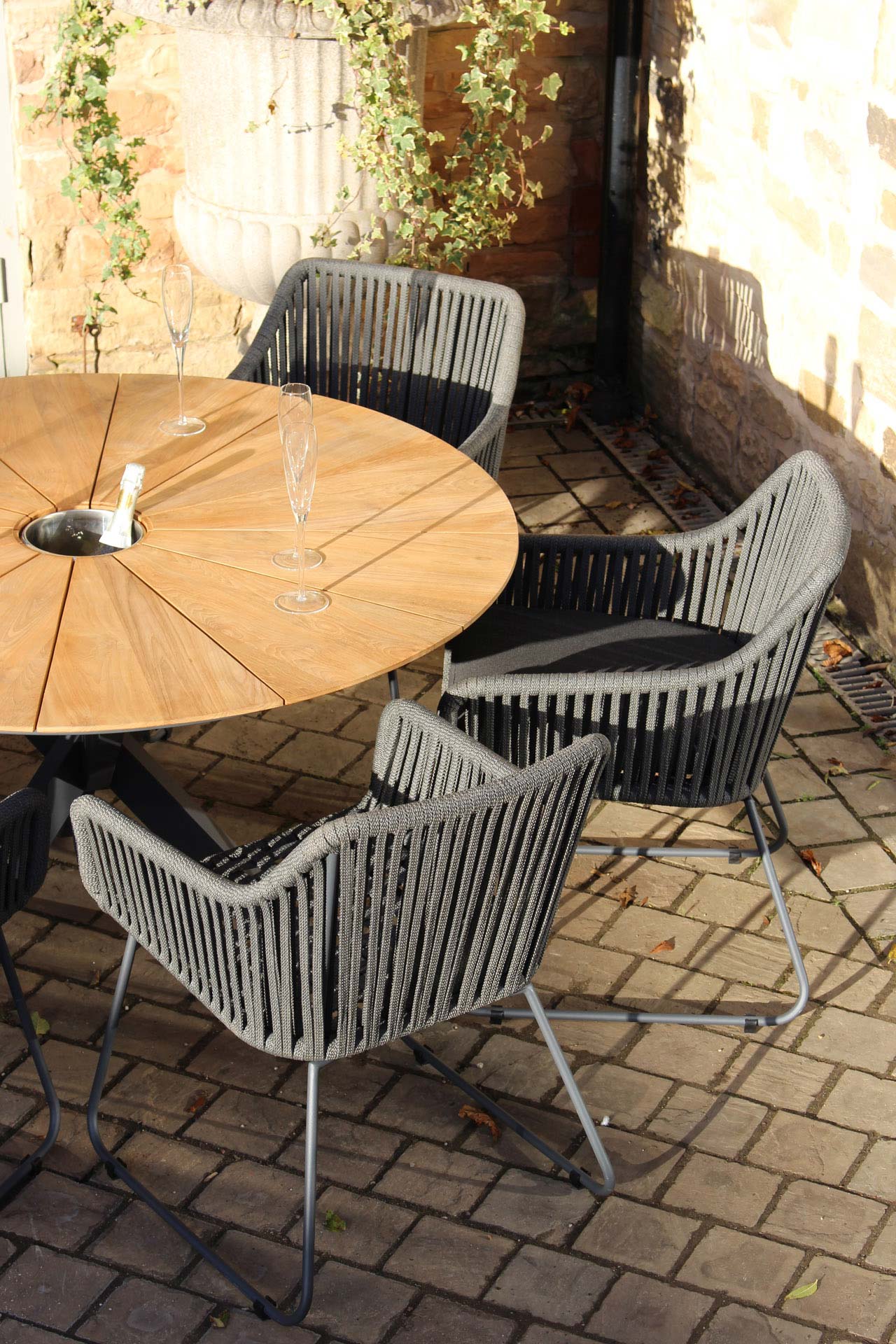 PR Home Genoa Outdoor Dining Armchair - Image 7