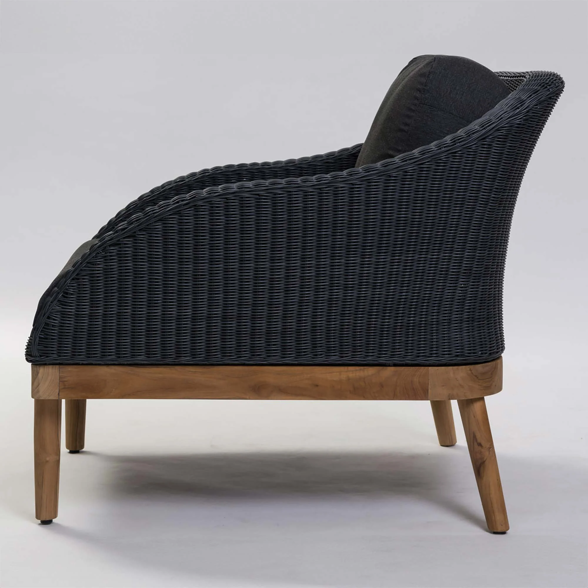 PR Home Harris Outdoor Armchair - Image 3