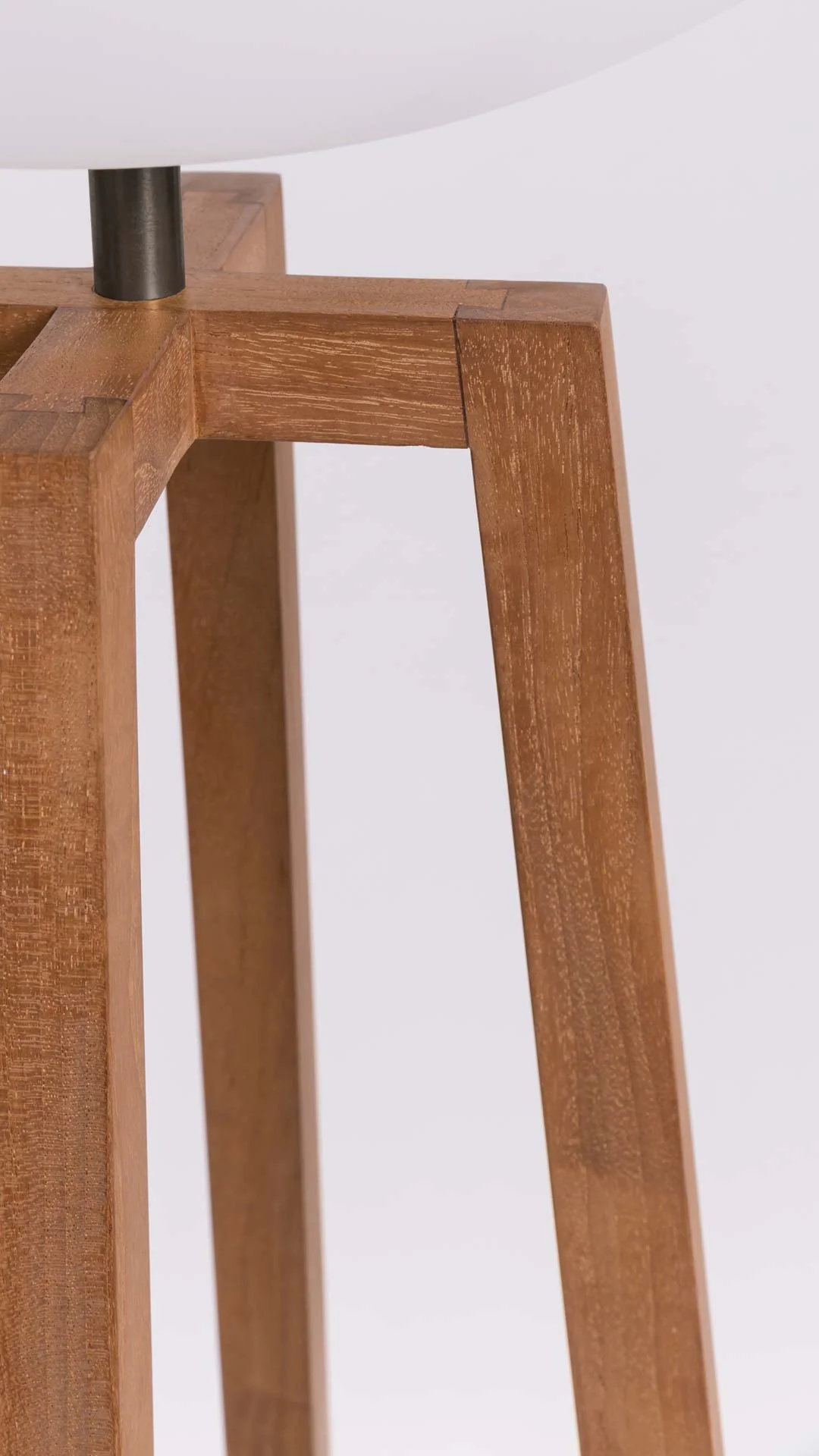 PR Home Playa Floor Lamp – Teak / Led - Image 3