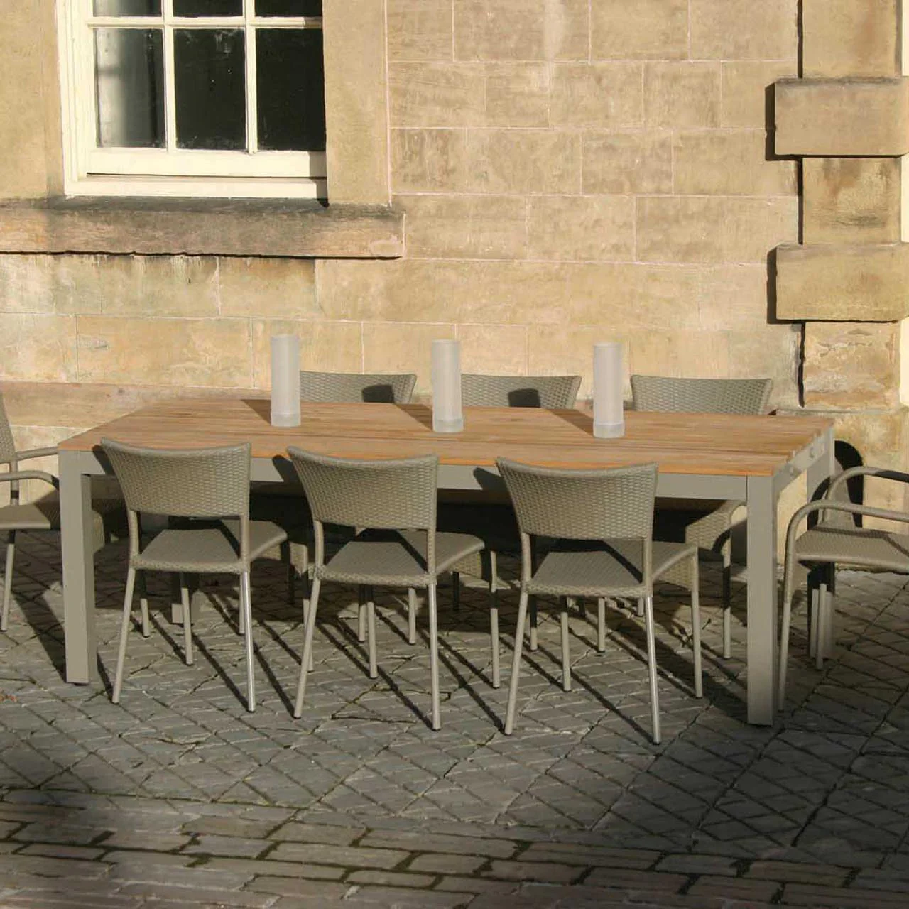 PR Home Reclaim Outdoor Dining Table – Kubu / Teak - Image 6