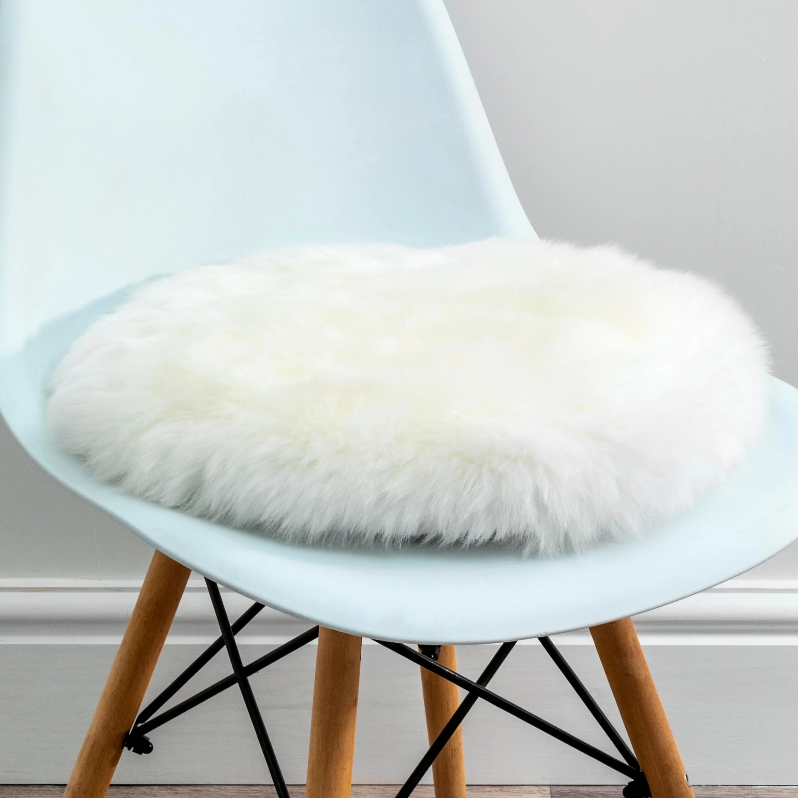Native Home Round Sheepskin Chair Pad - Image 10