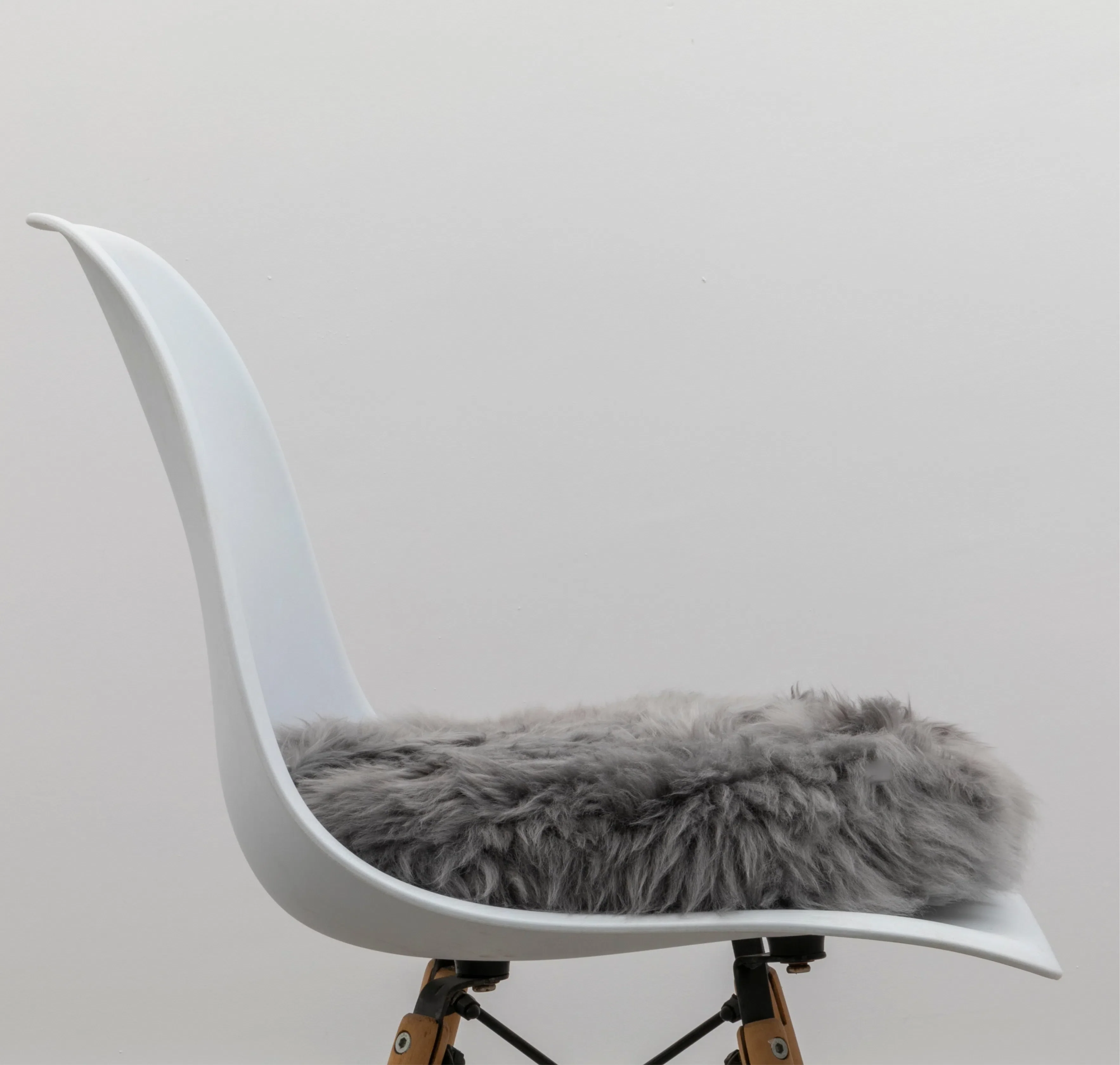 Native Home Round Sheepskin Chair Pad - Image 16