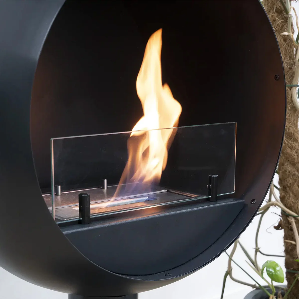 ScandiFlames Edmonton Freestanding Bioethanol Fireplace - Image 5