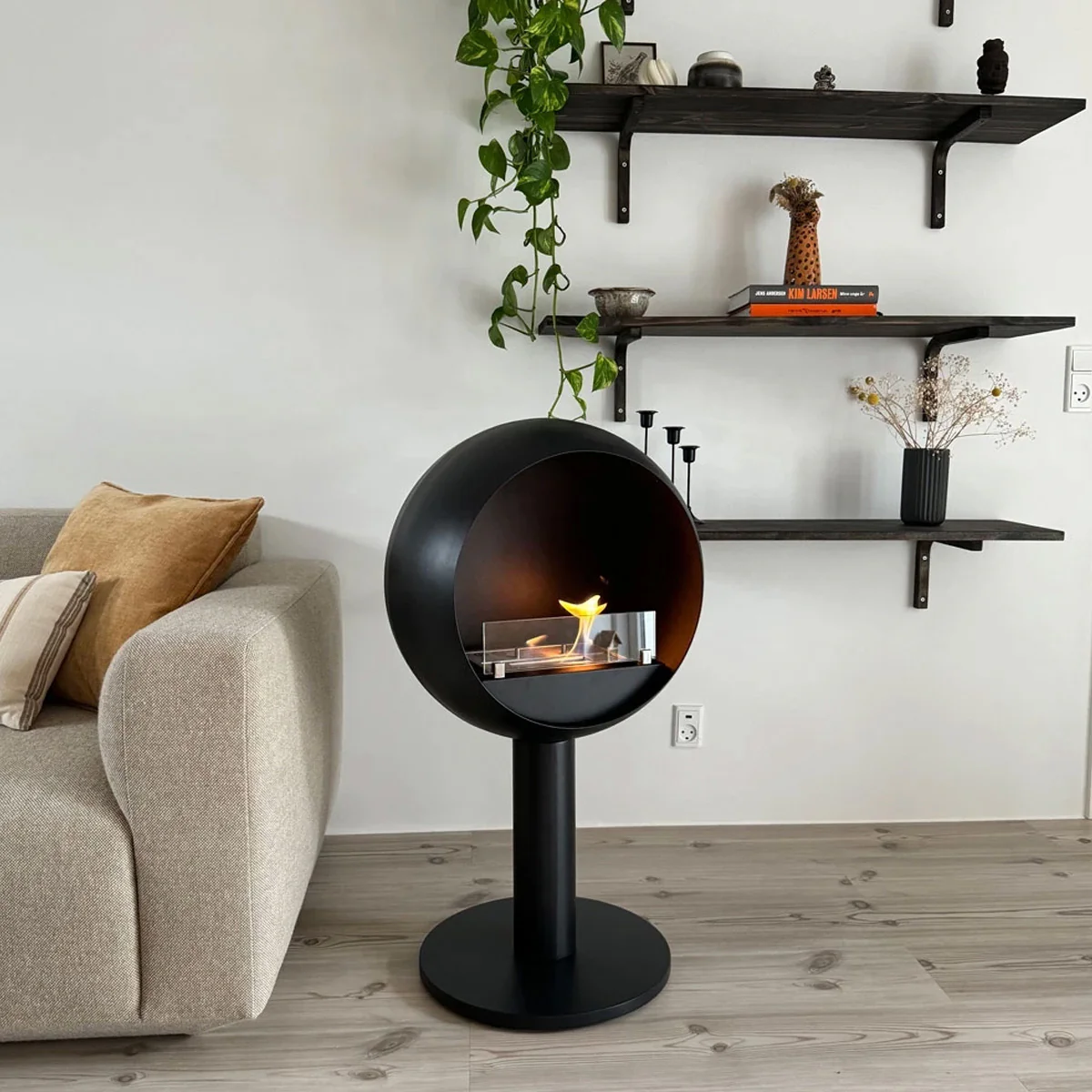 ScandiFlames Edmonton Freestanding Bioethanol Fireplace - Image 7