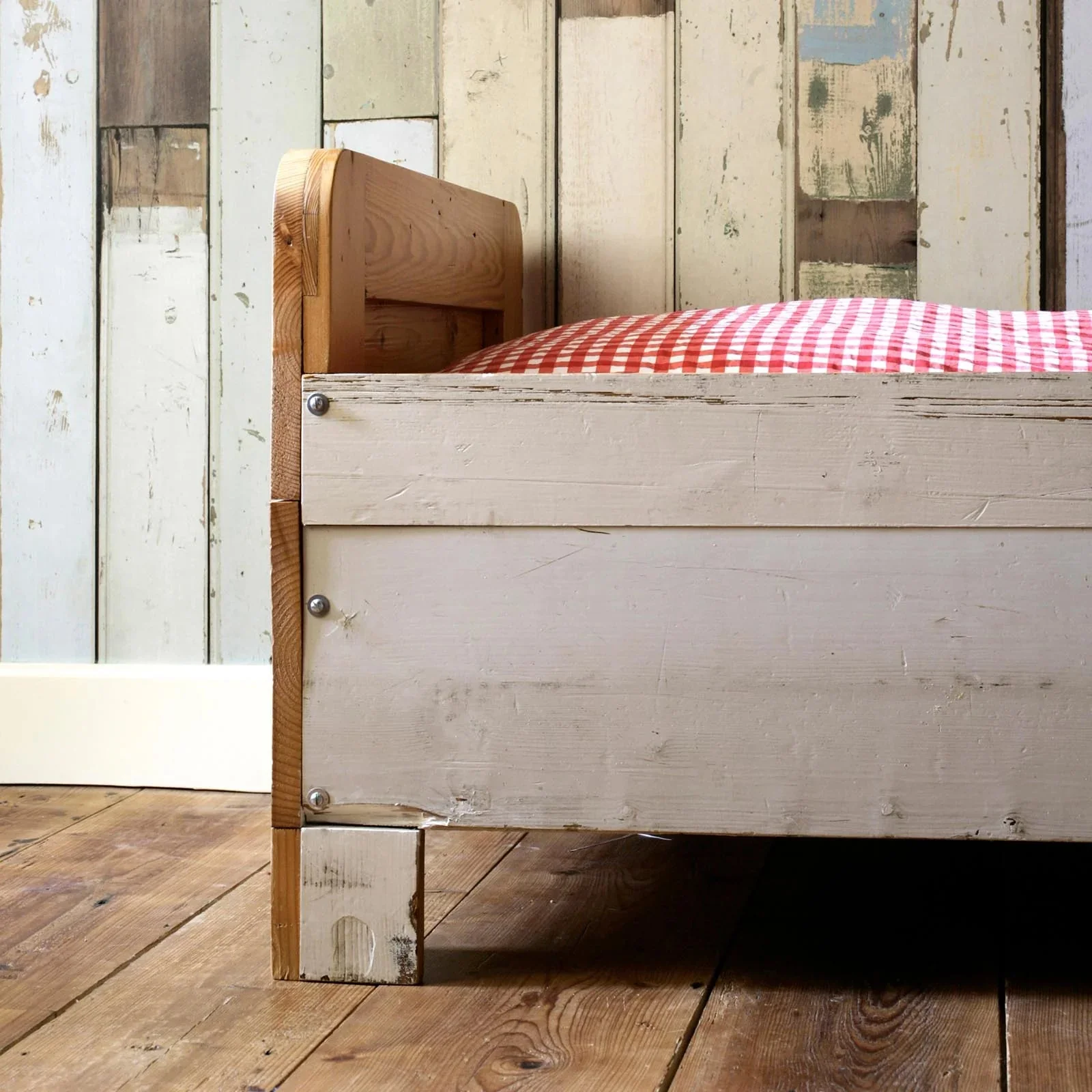 NLXL White Blue Scrapwood Wallpaper - Image 2