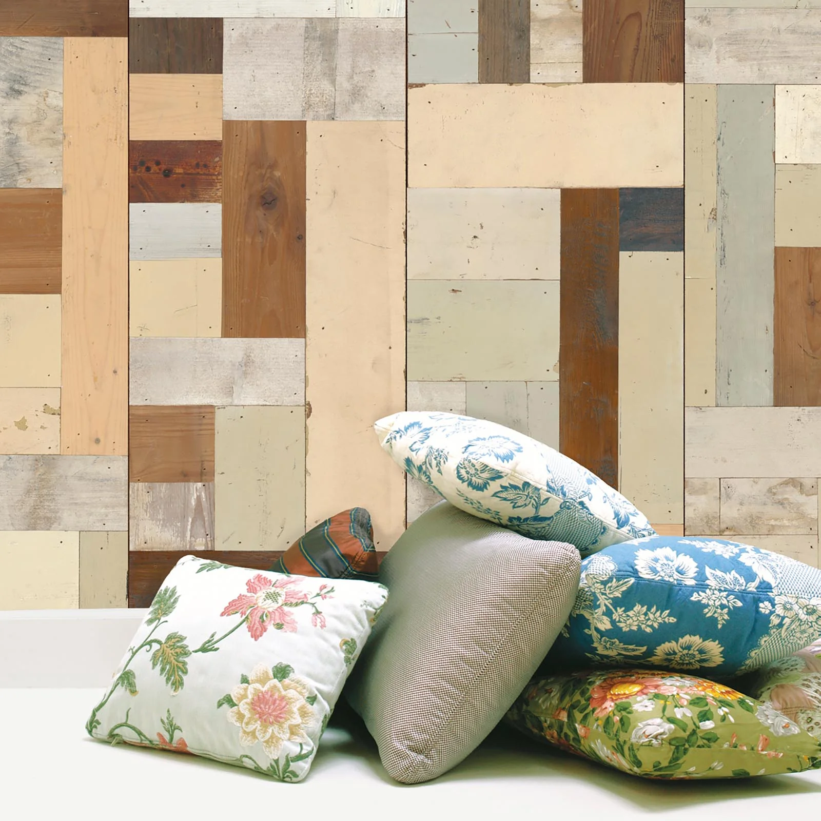 NLXL Mosaic Scrapwood Wallpaper - Image 4