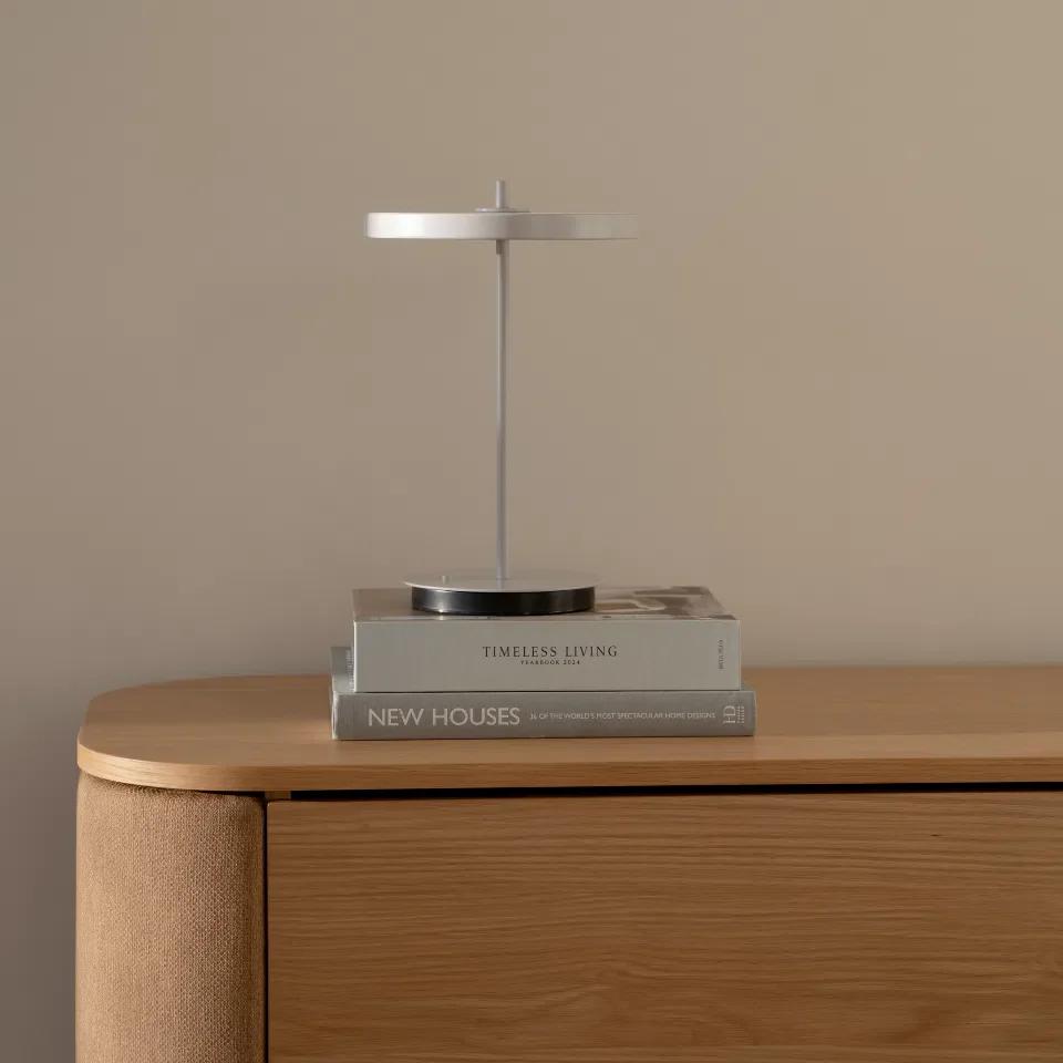 Umage Asteria Move Portable Lamp In Nuance Mist Monochrome - Image 3