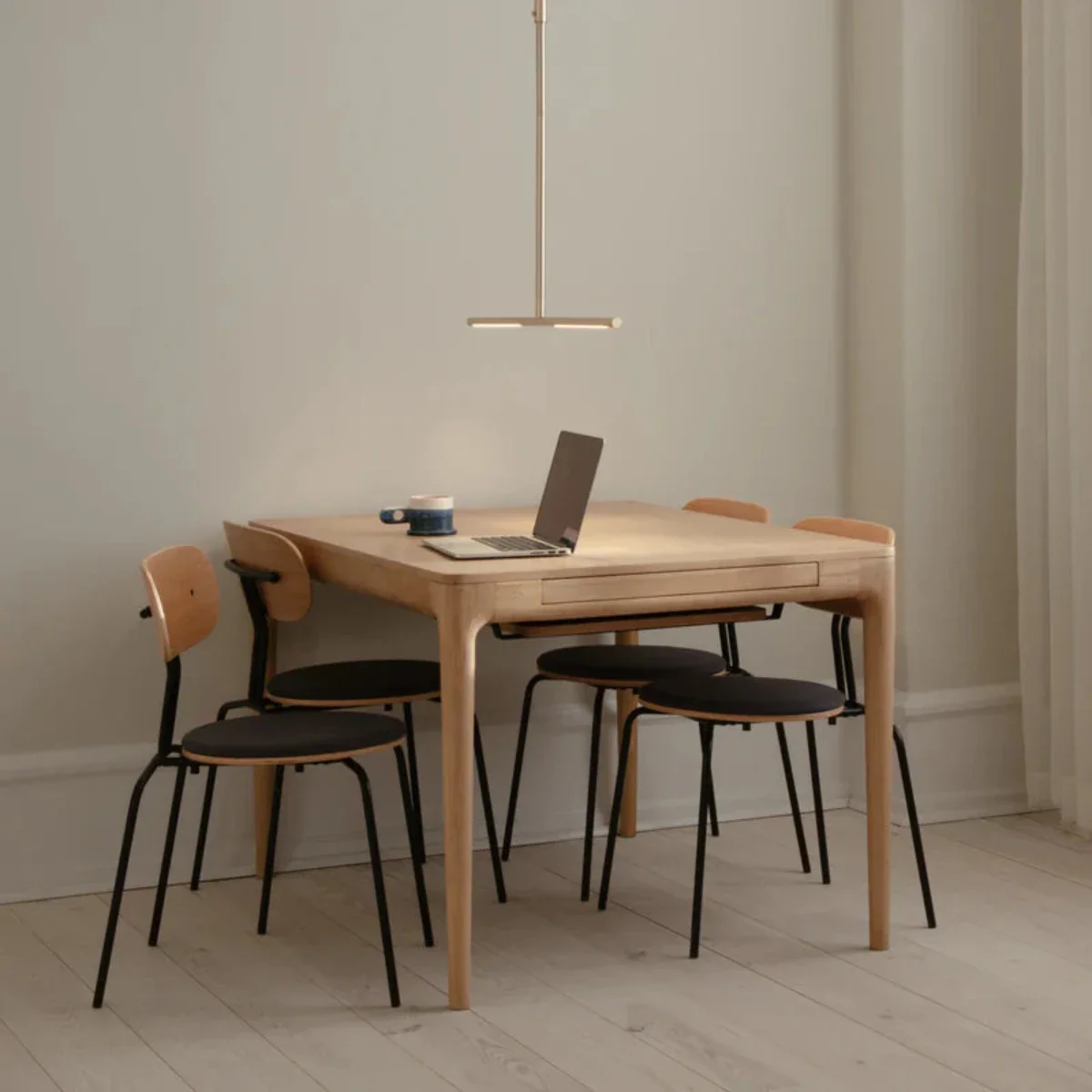Umage Heart'n'Soul Extendable Dining Table 120 - Image 10