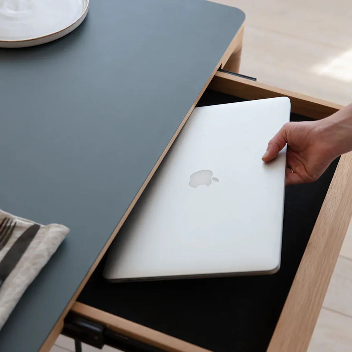 Umage Heart'n'Soul Dining Table 200 - Image 32