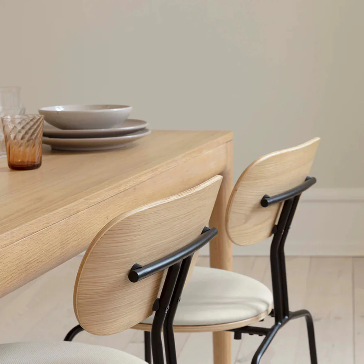 Umage Heart'n'Soul Dining Table 200 - Image 8