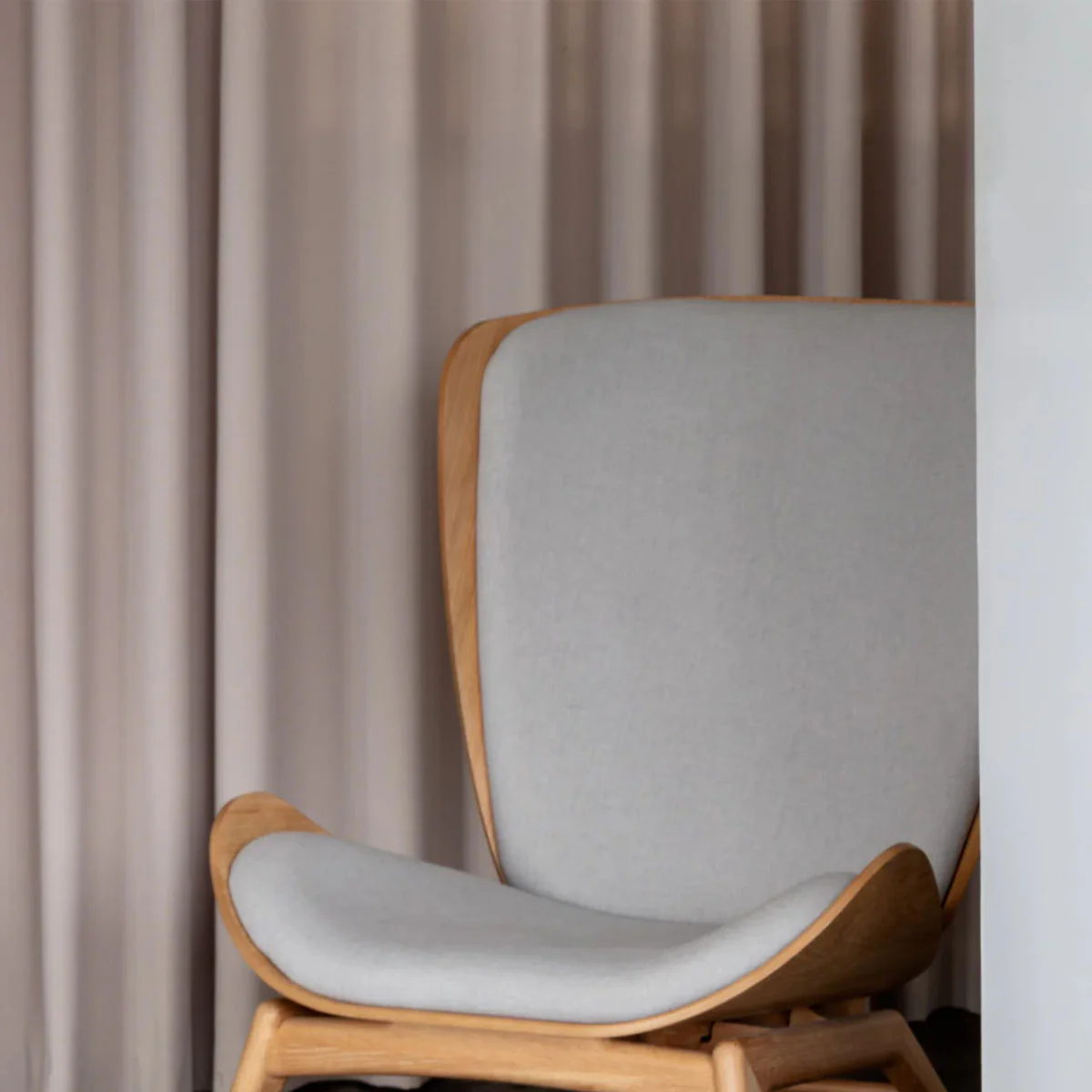 Umage The Reader Wing Chair - Image 16