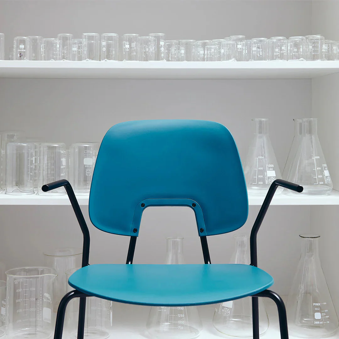 Wehlers R.U.M. Armrest Chair In Blue - Image 10