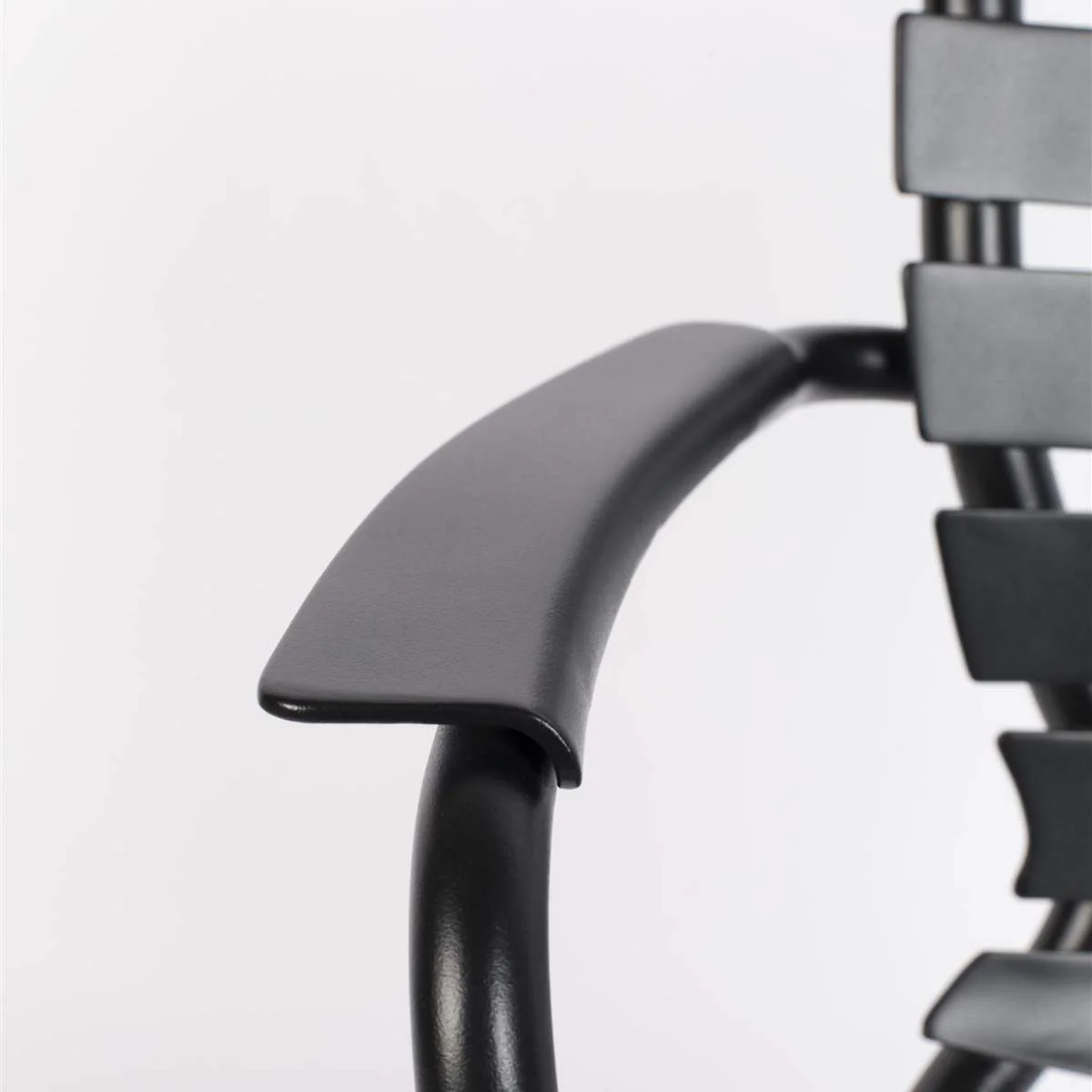 Zuiver Garden Armchair Vondel - Image 13
