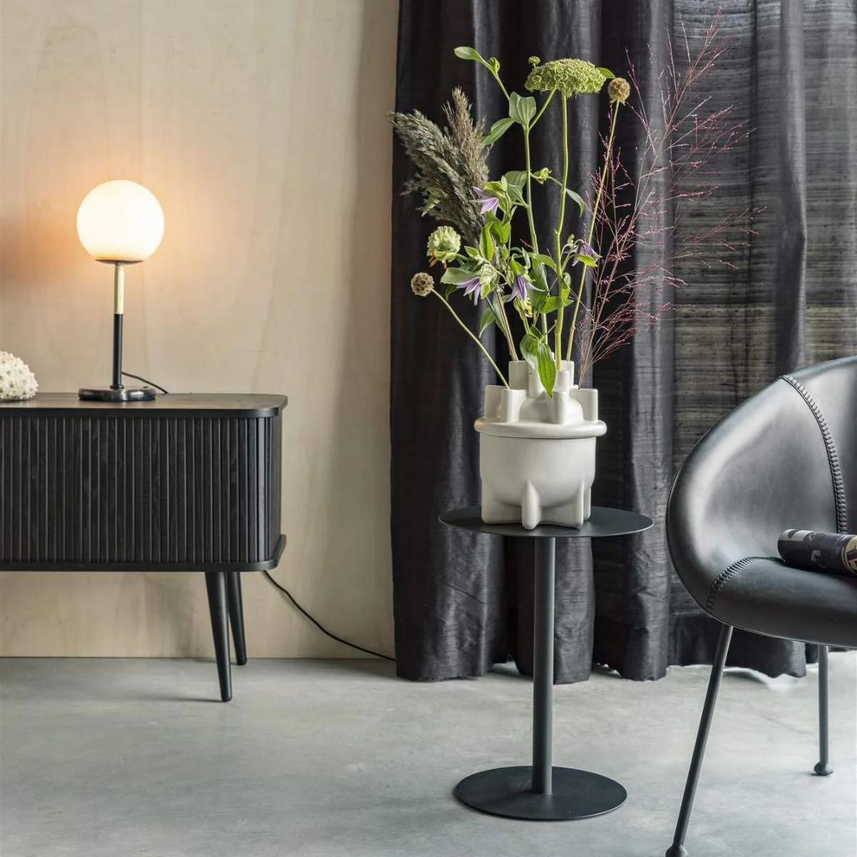 Zuiver Side Table Snow Black Round - Image 9